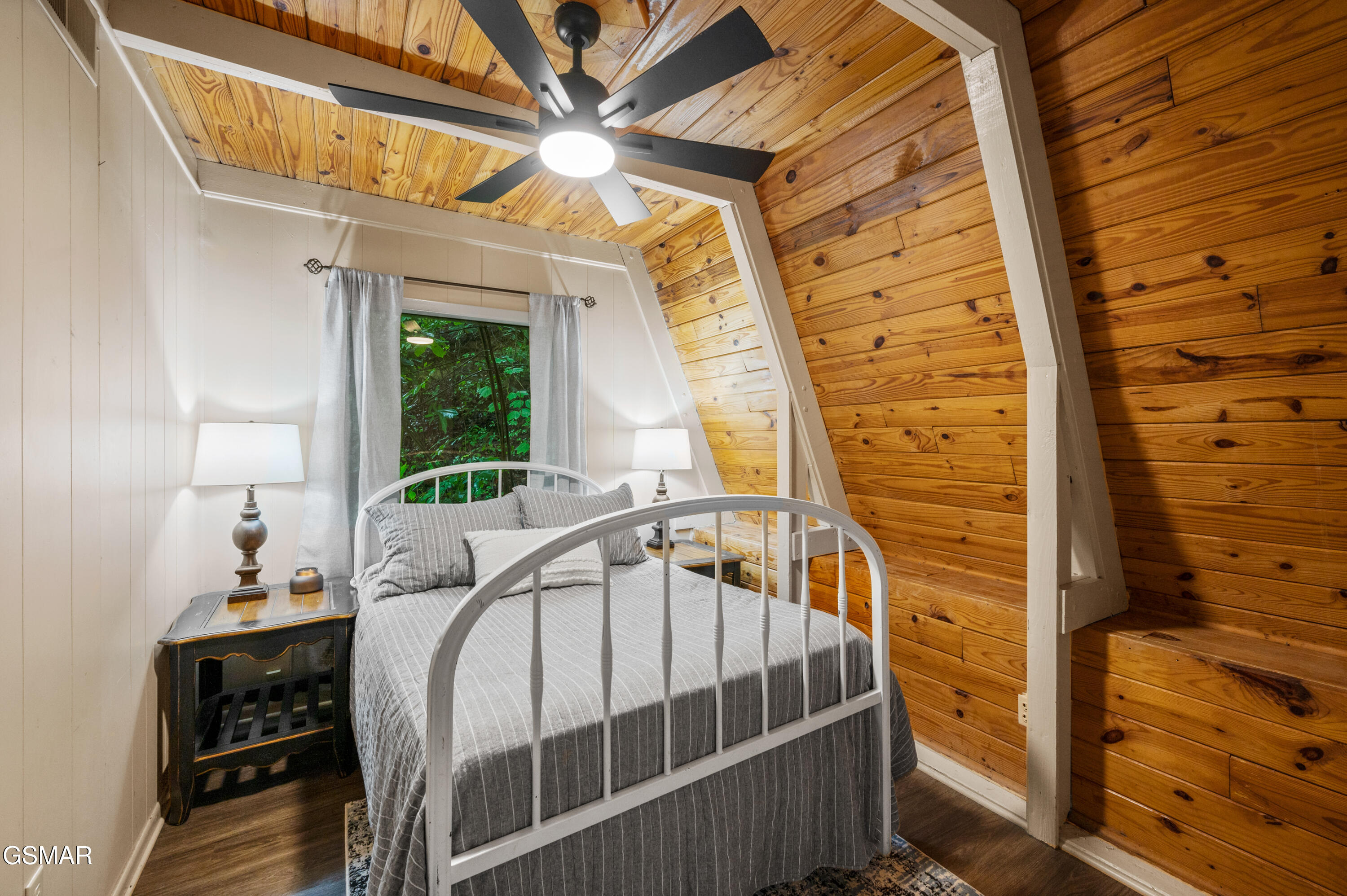 459 Sugar Mountain Way Pigeon Forge TN 37863