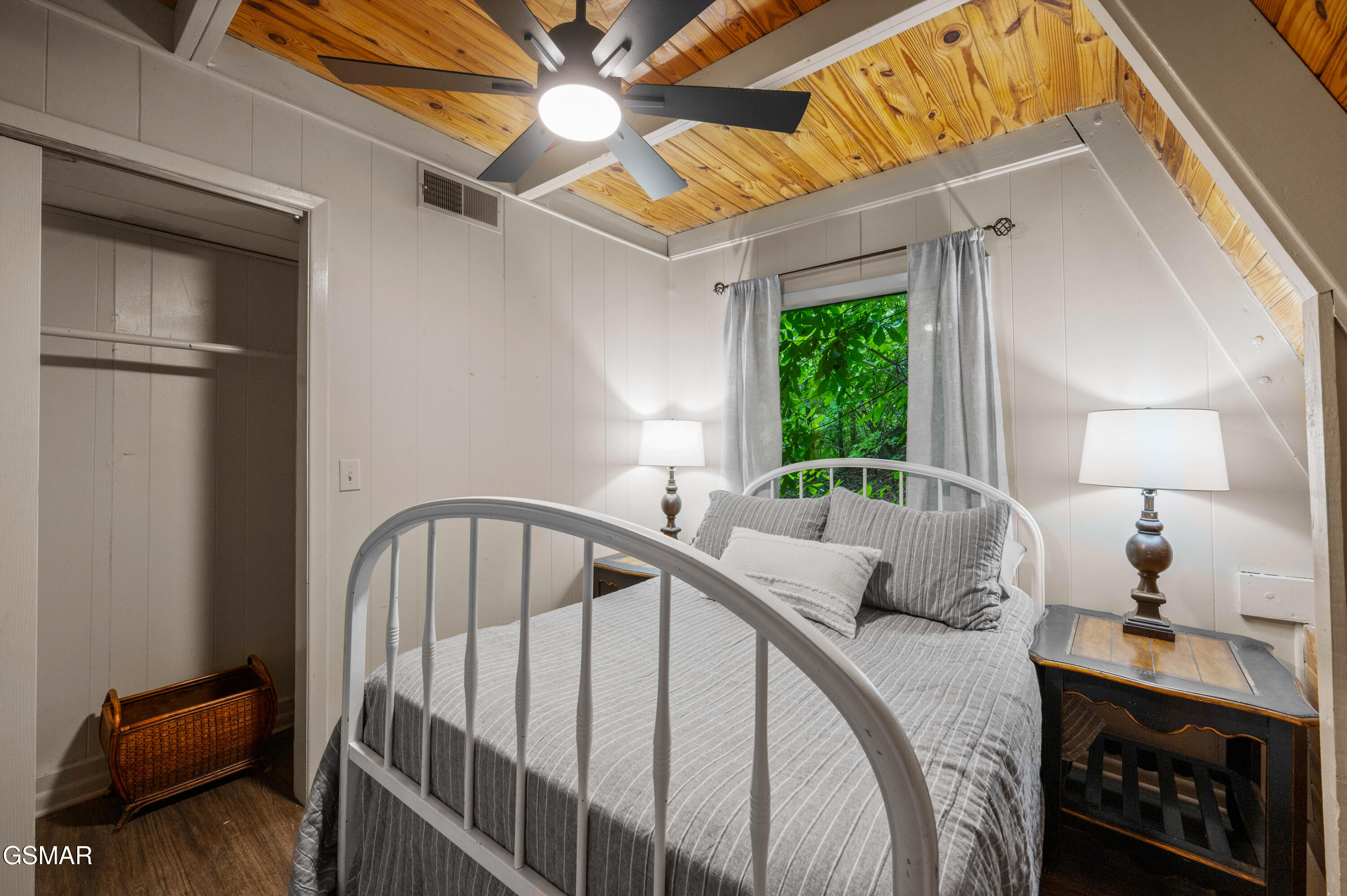 459 Sugar Mountain Way Pigeon Forge TN 37863