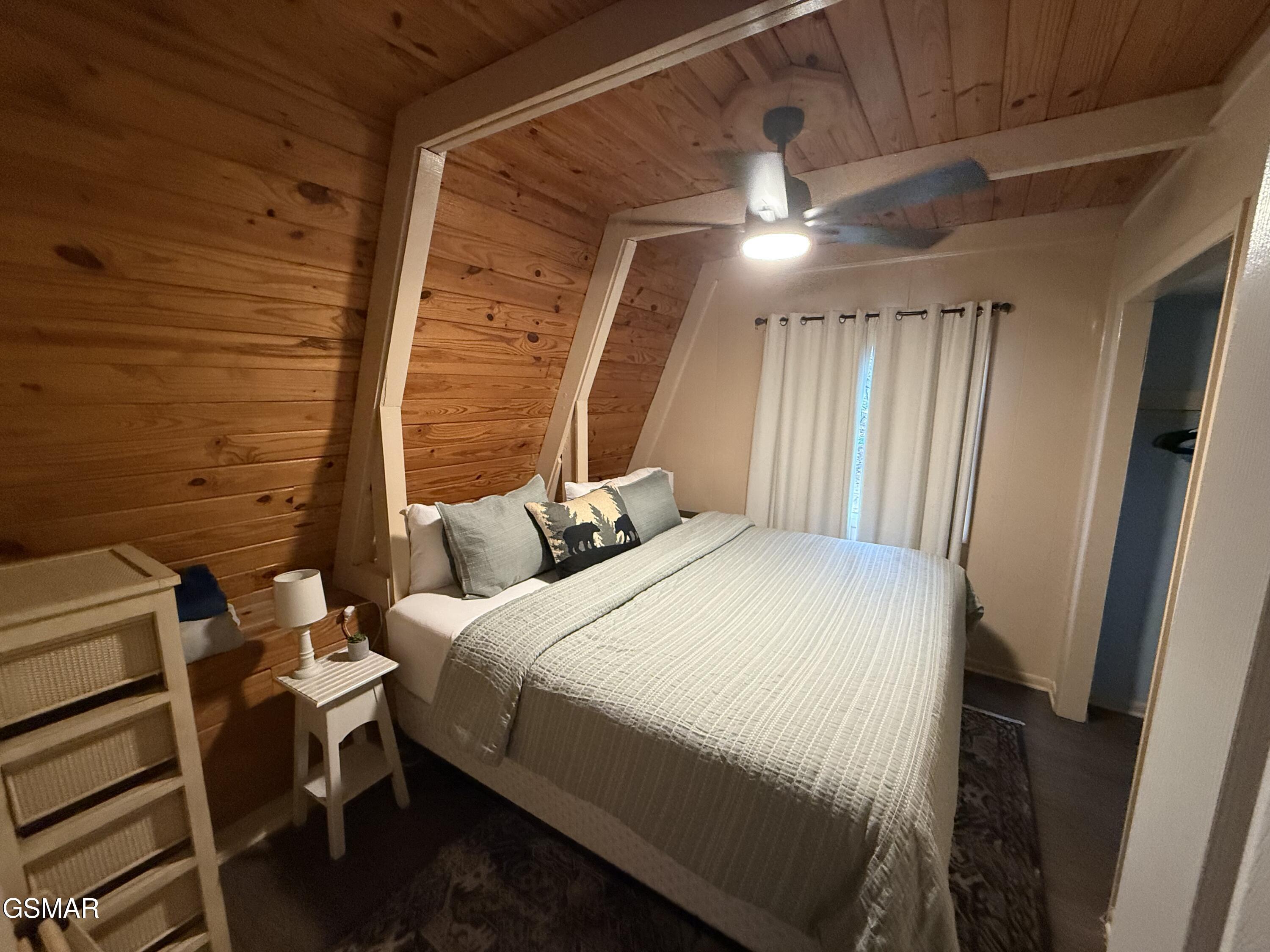 459 Sugar Mountain Way Pigeon Forge TN 37863