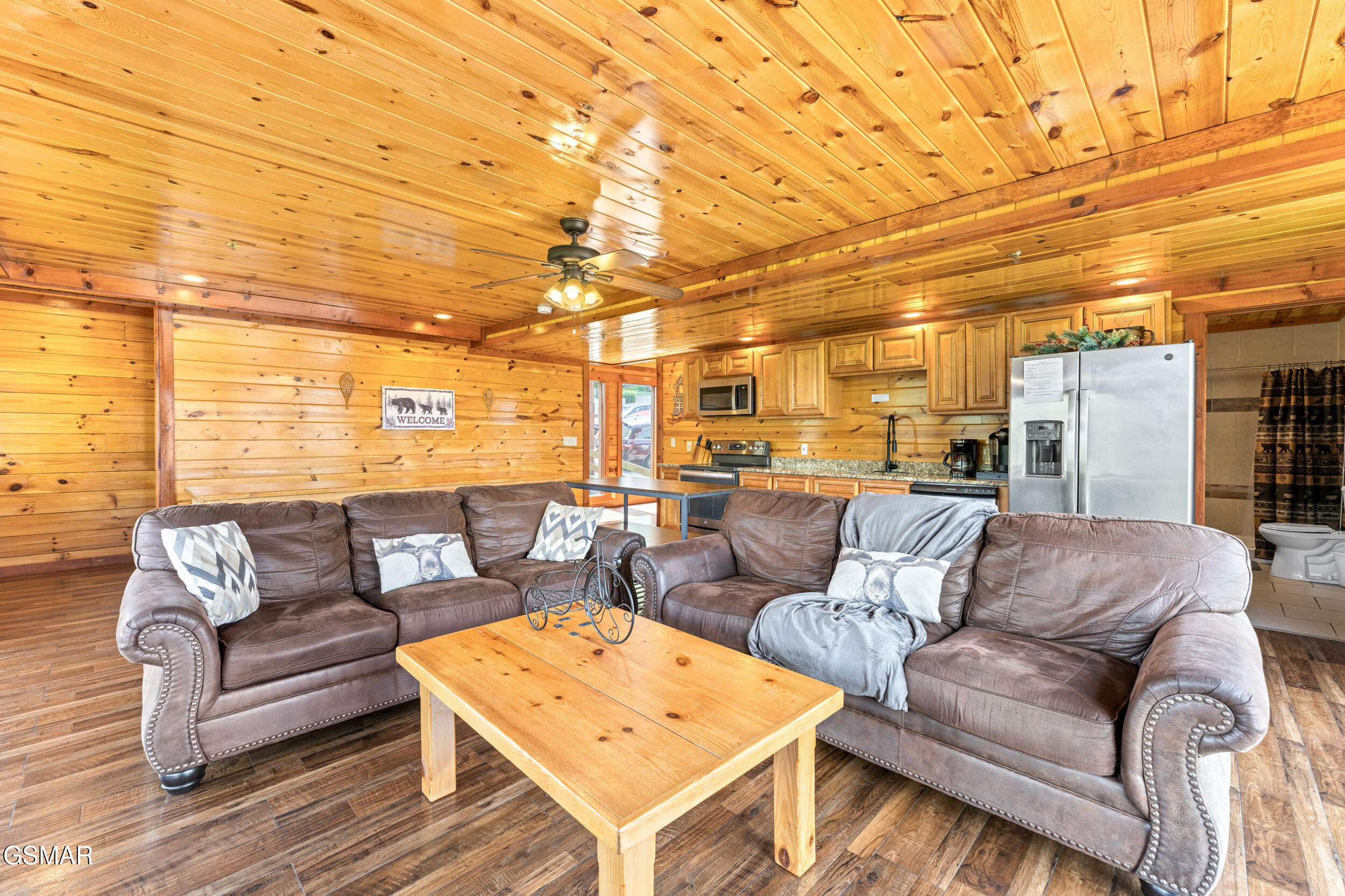 1232 Bird Nest Way Sevierville TN 37876