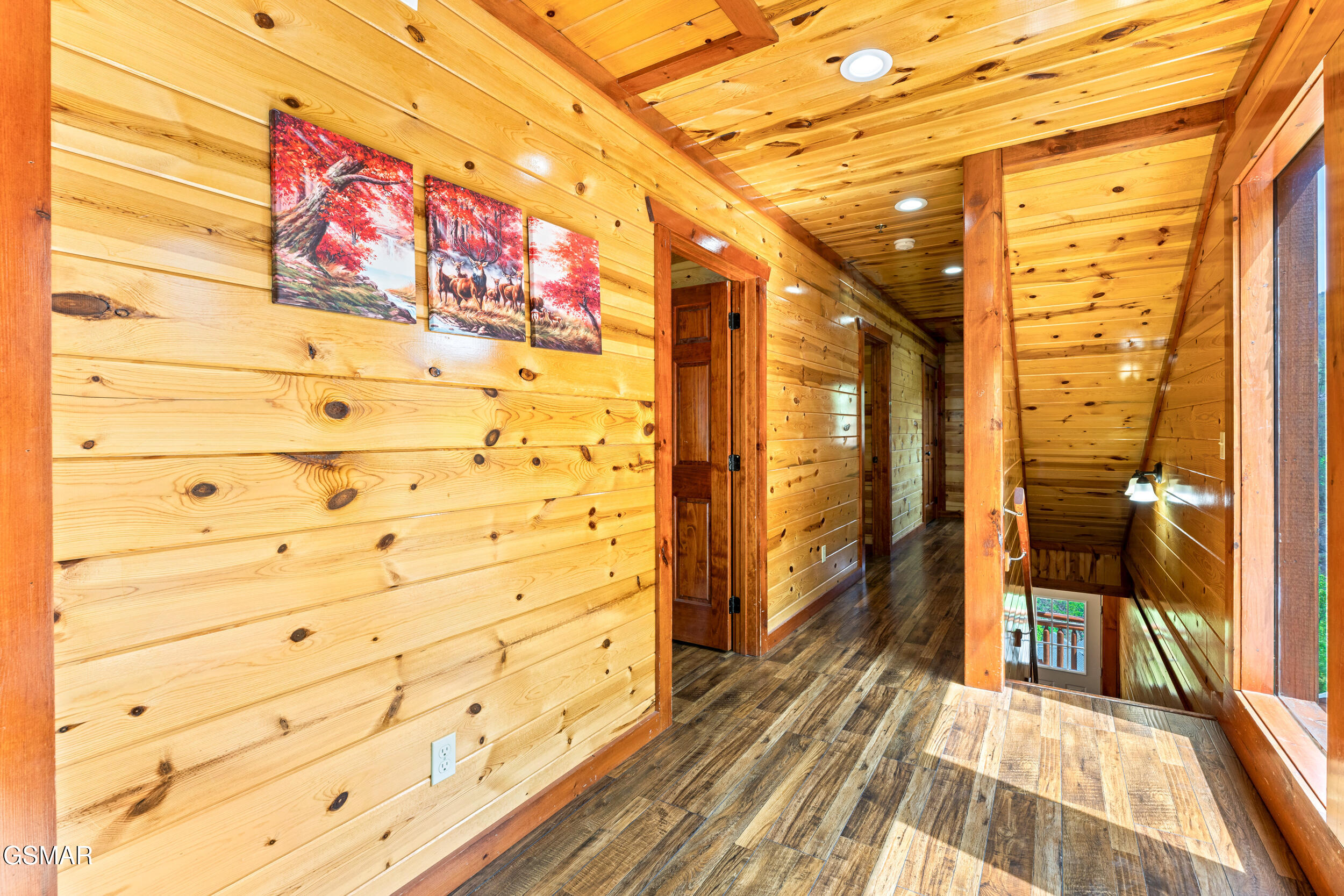 1232 Bird Nest Way Sevierville TN 37876