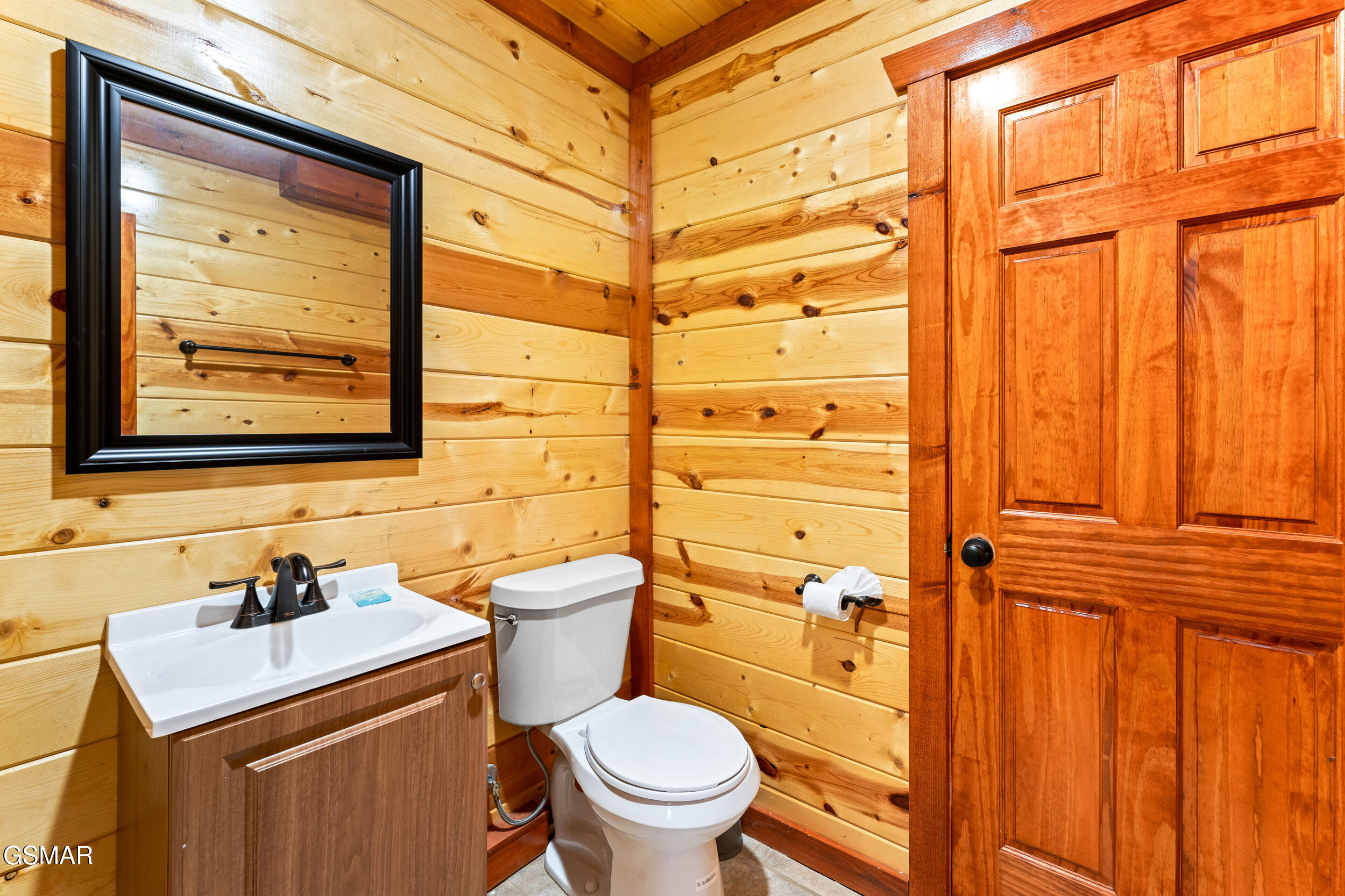 1232 Bird Nest Way Sevierville TN 37876
