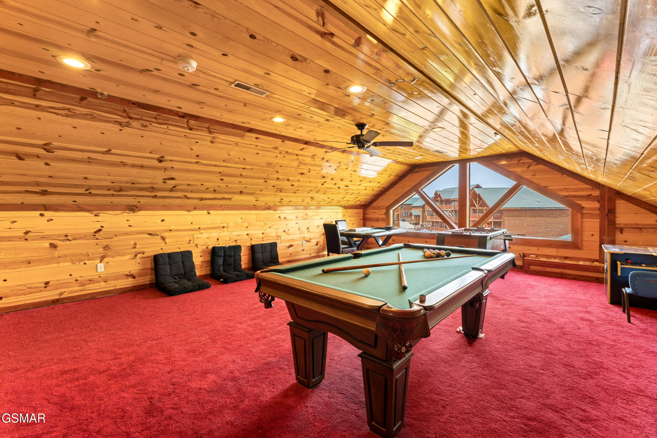 1232 Bird Nest Way Sevierville TN 37876