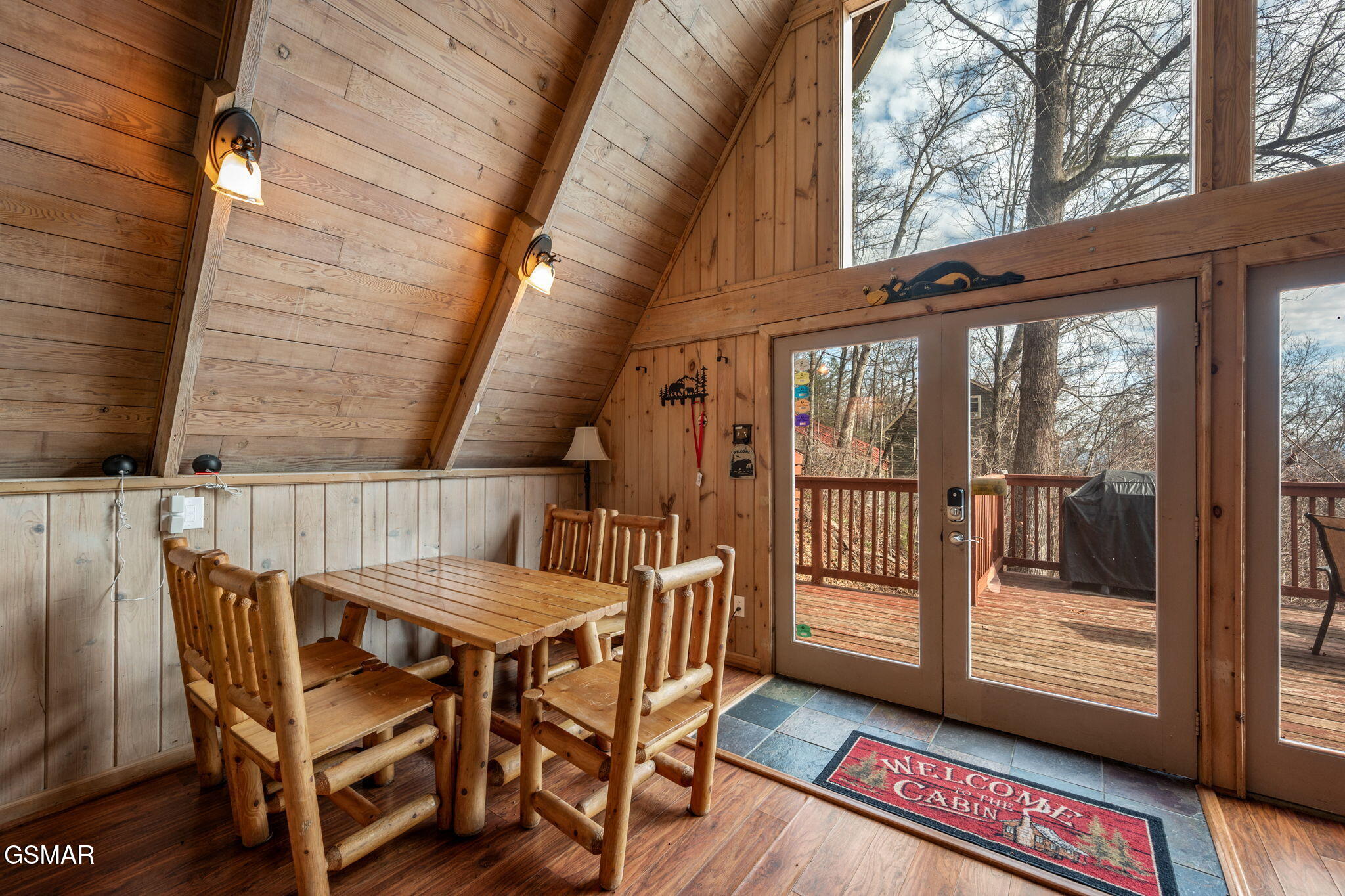 1125 Lower Alpine Way Gatlinburg TN 37738