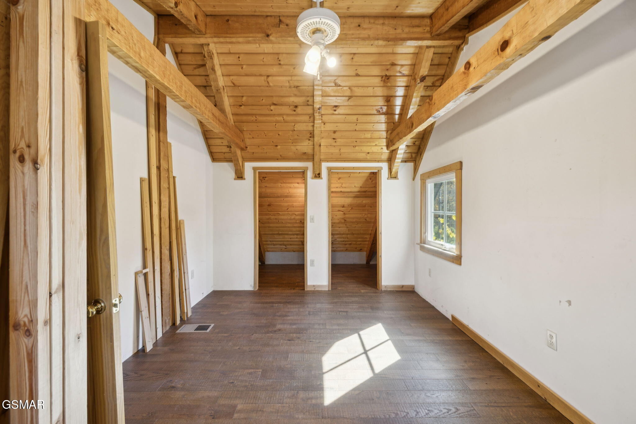 306 Beech Ridge Lane Gatlinburg TN 37738