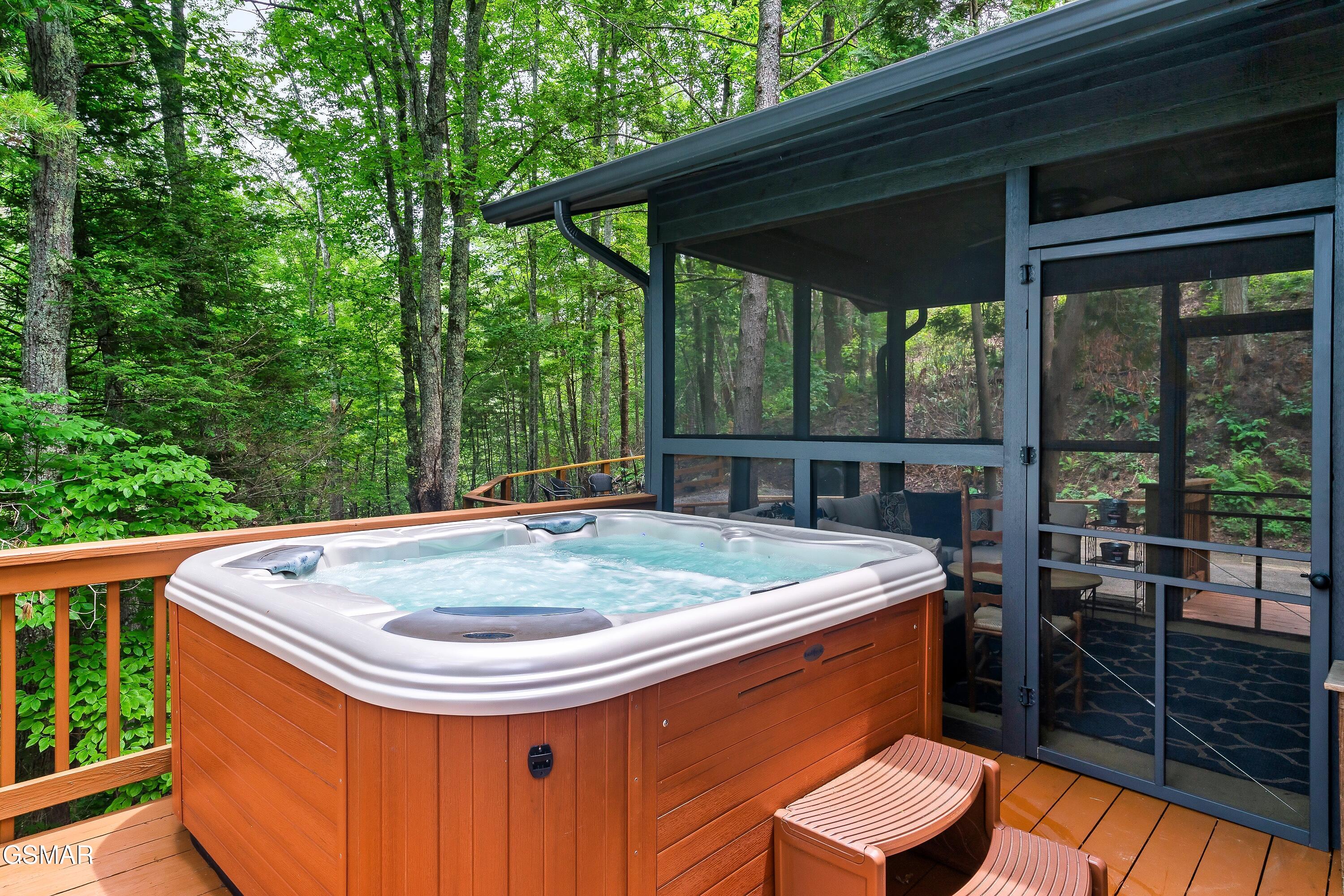 3282 Emerald Springs Loop Pigeon Forge TN 37862