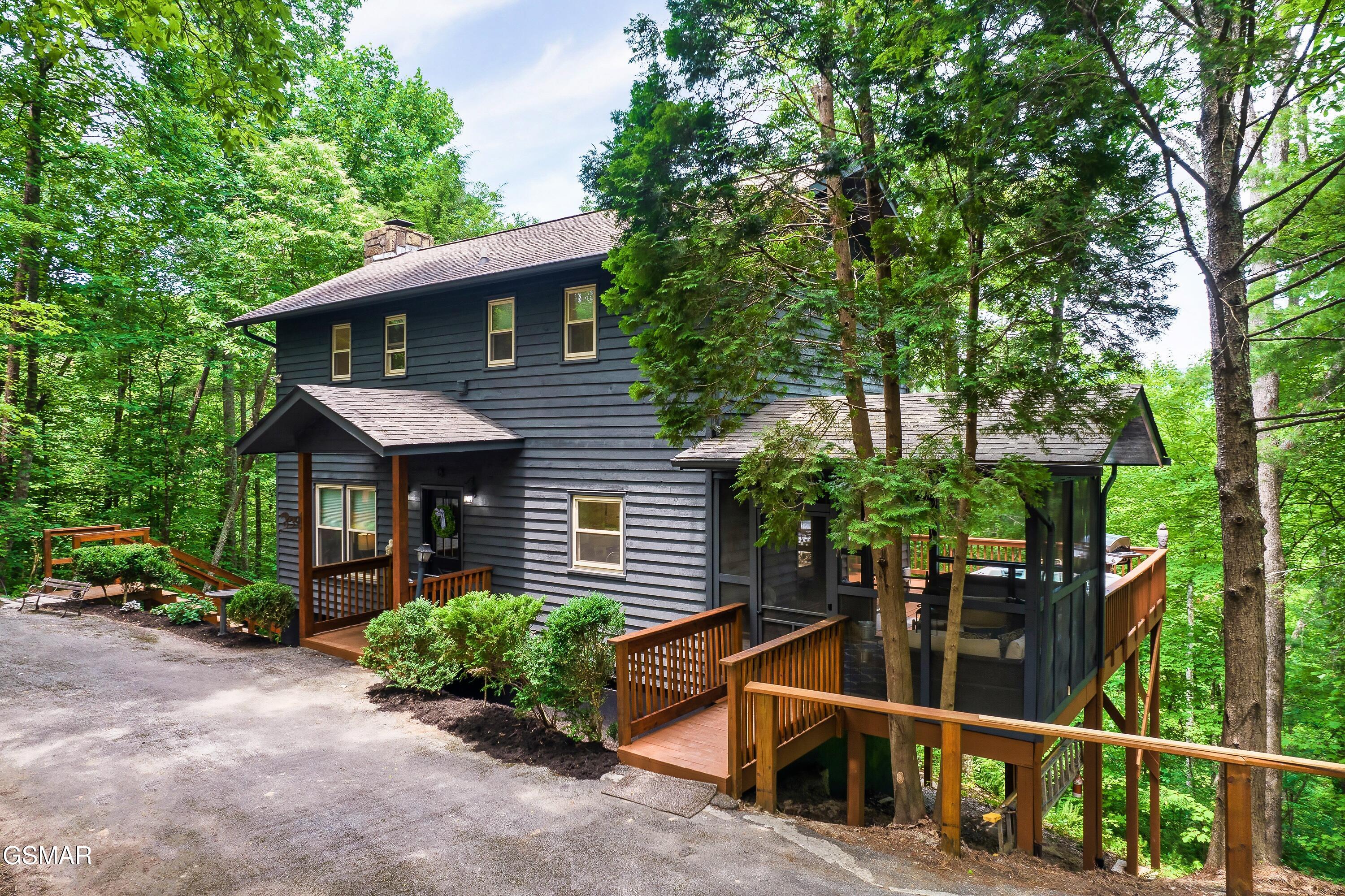 3282 Emerald Springs Loop Pigeon Forge TN 37862