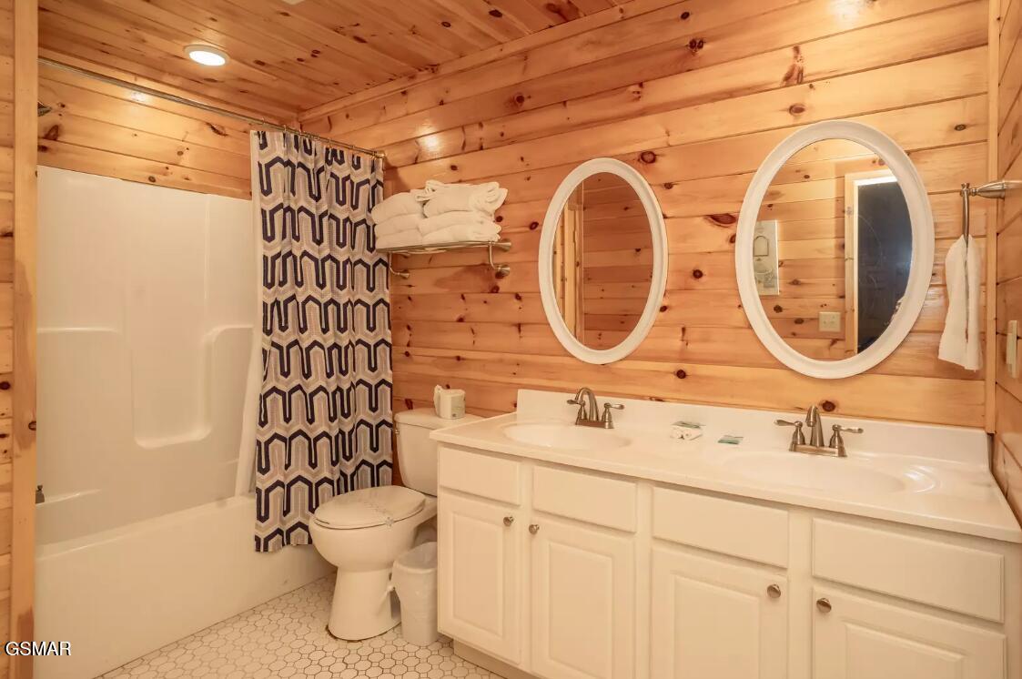 665 Gists Creek Road Sevierville TN 37876