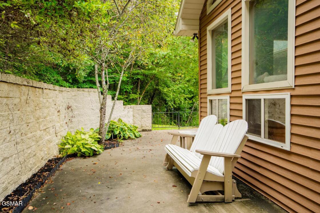 665 Gists Creek Road Sevierville TN 37876