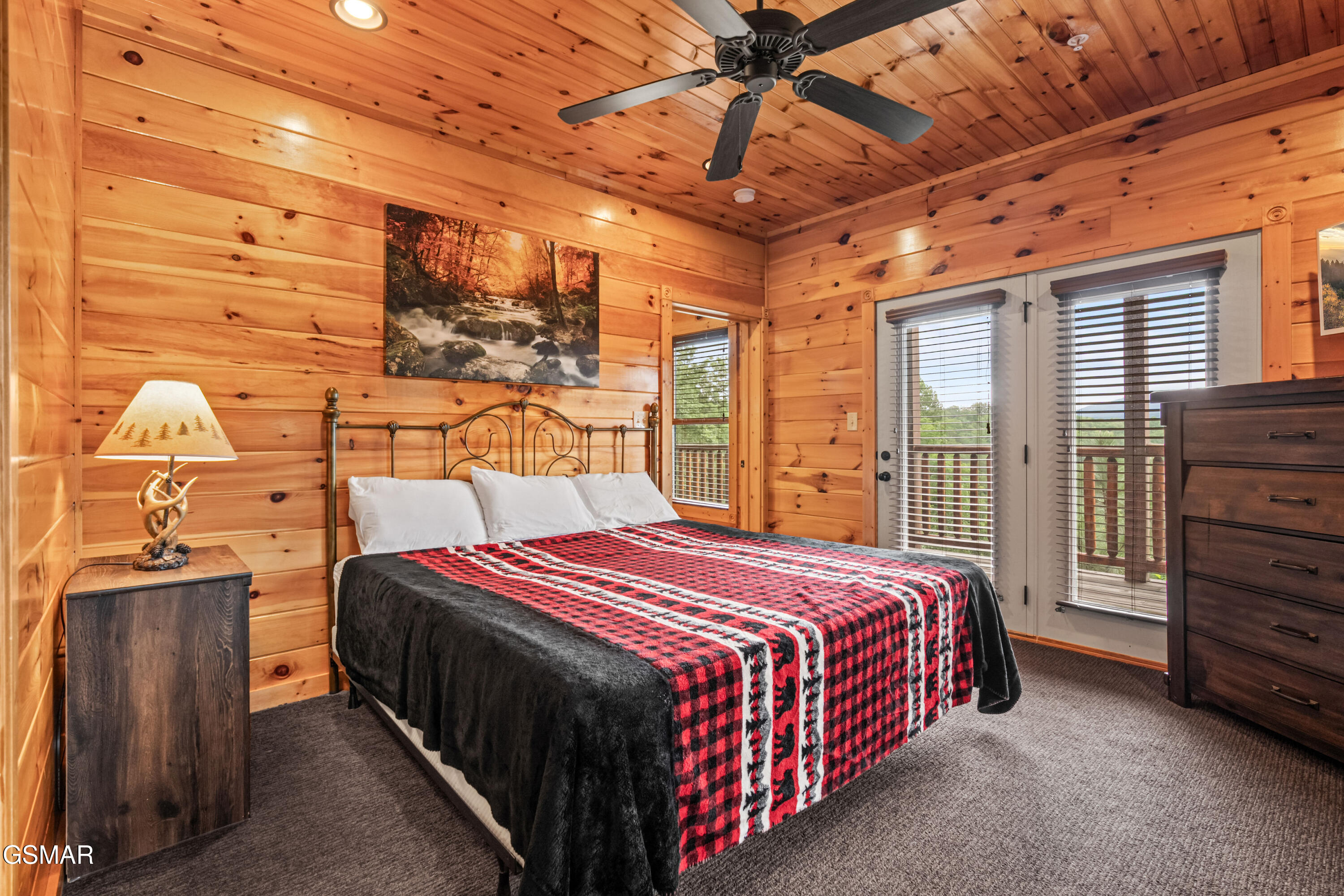 789 Mountain Stream Way Gatlinburg TN 37738