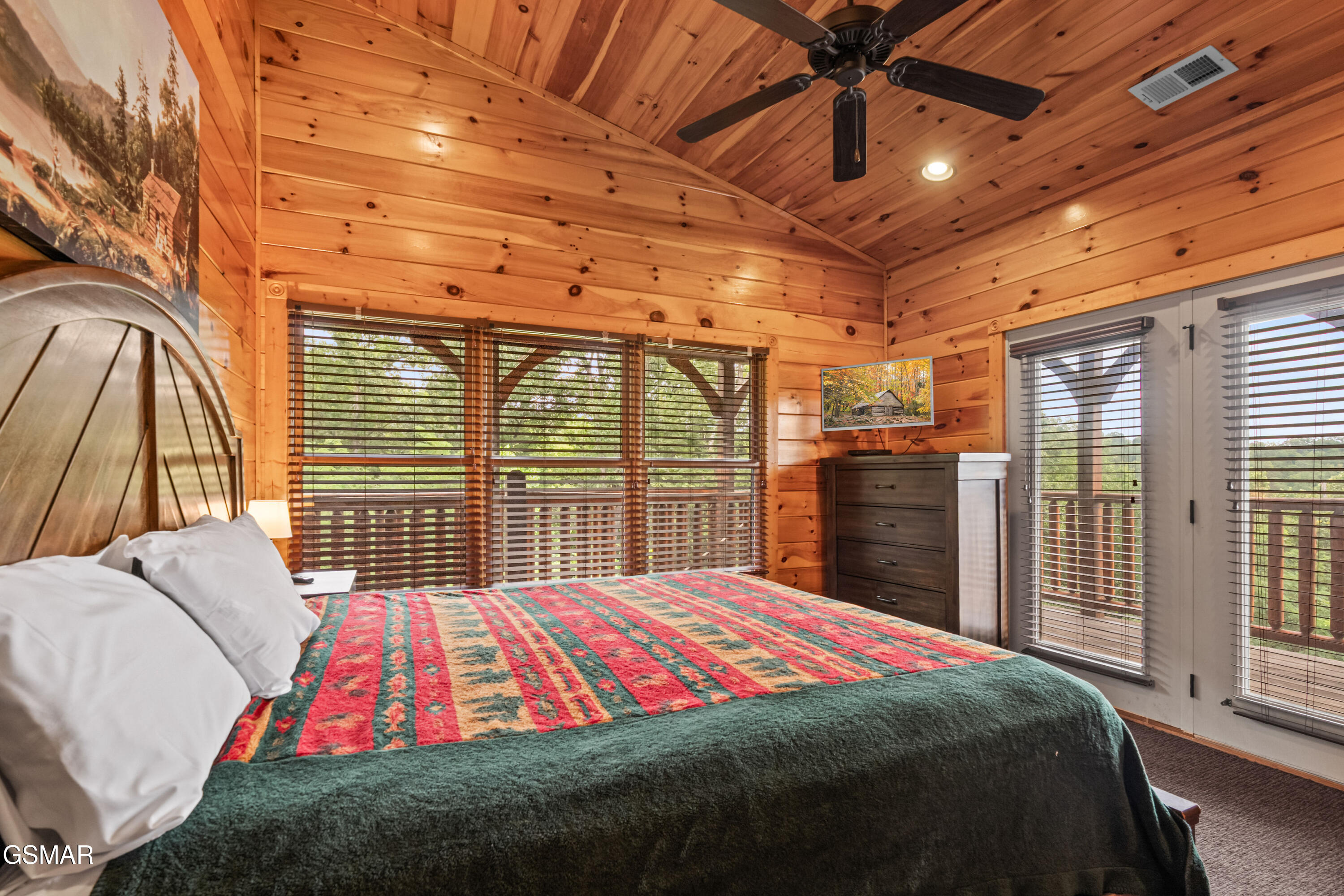 789 Mountain Stream Way Gatlinburg TN 37738