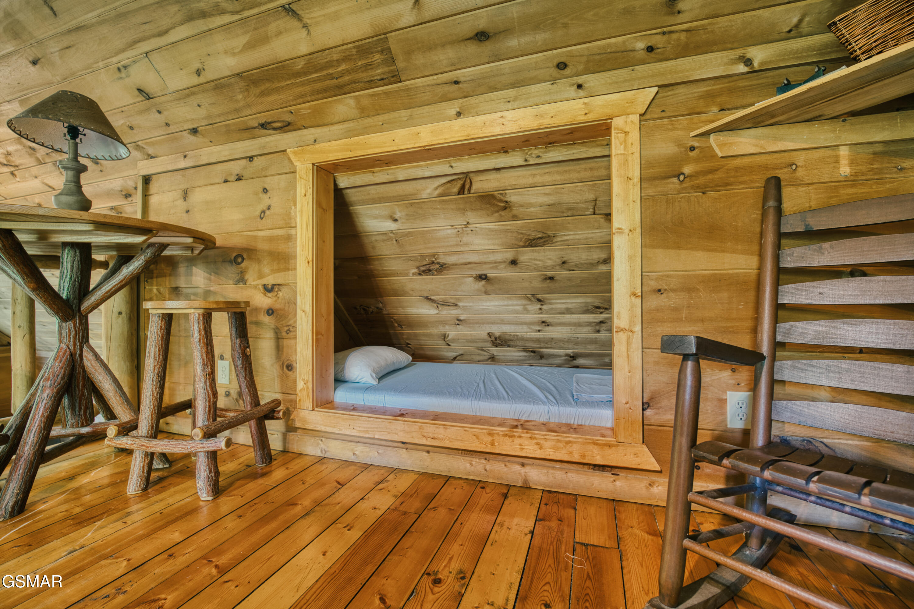 1705 Jacks Pass Sevierville TN 37876