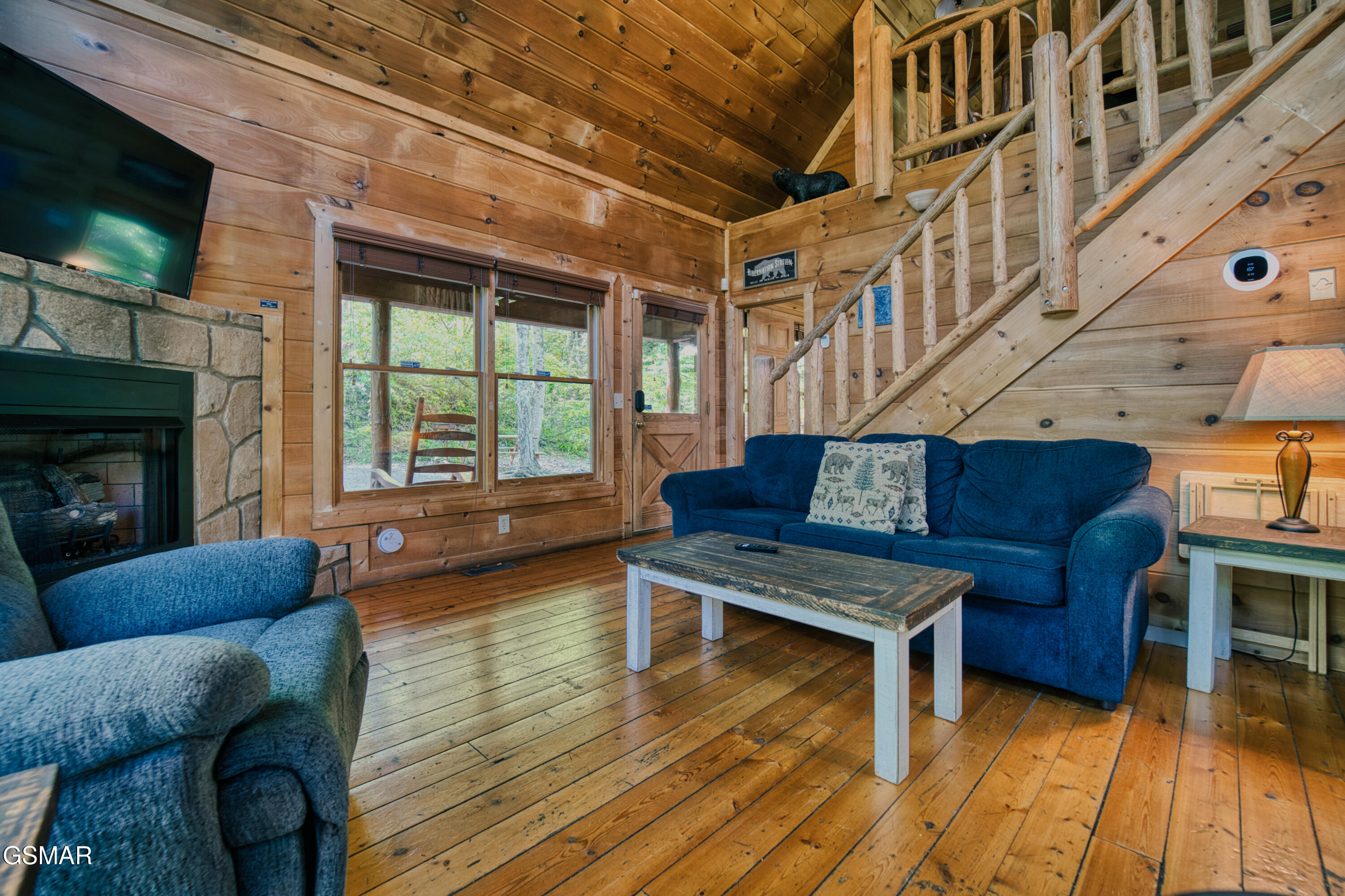 1705 Jacks Pass Sevierville TN 37876