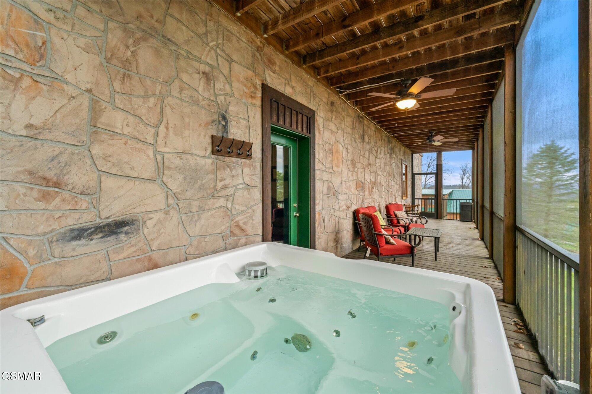 2485 Black Bear Ridge Way Sevierville TN 37862