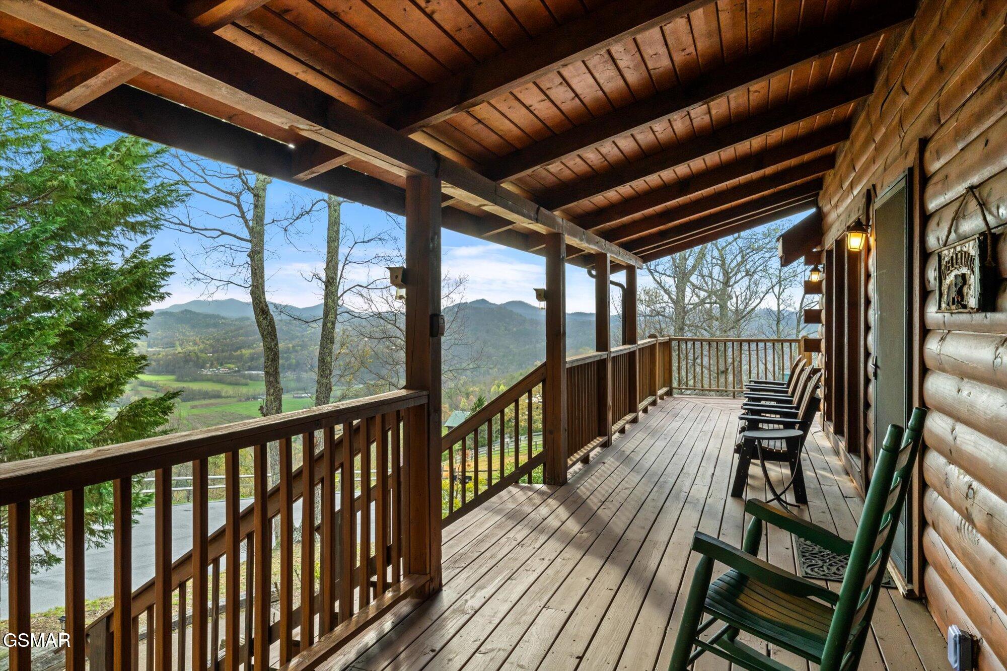 2485 Black Bear Ridge Way Sevierville TN 37862