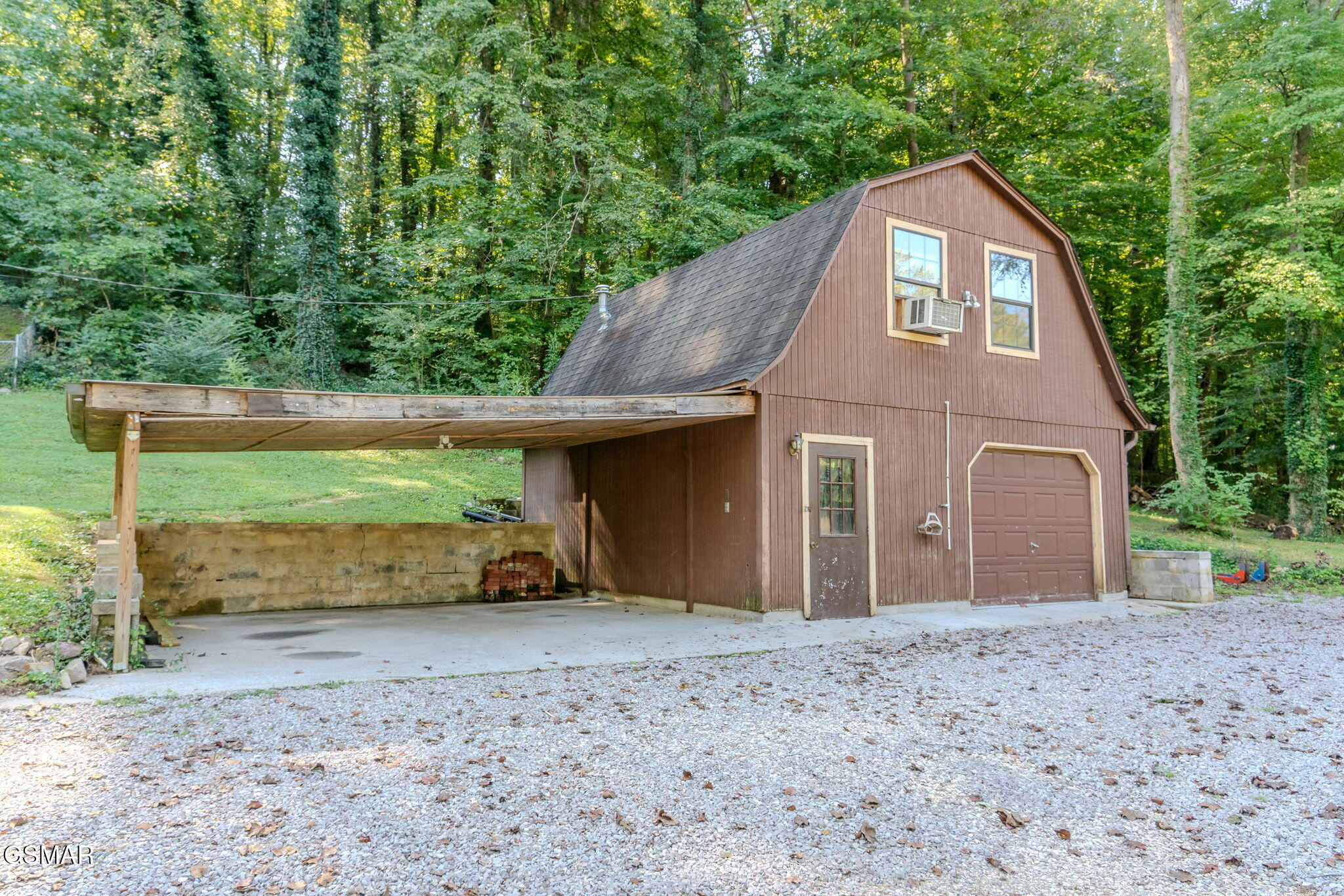 2528 & 2618 Shaler Lane Knoxville TN 37920