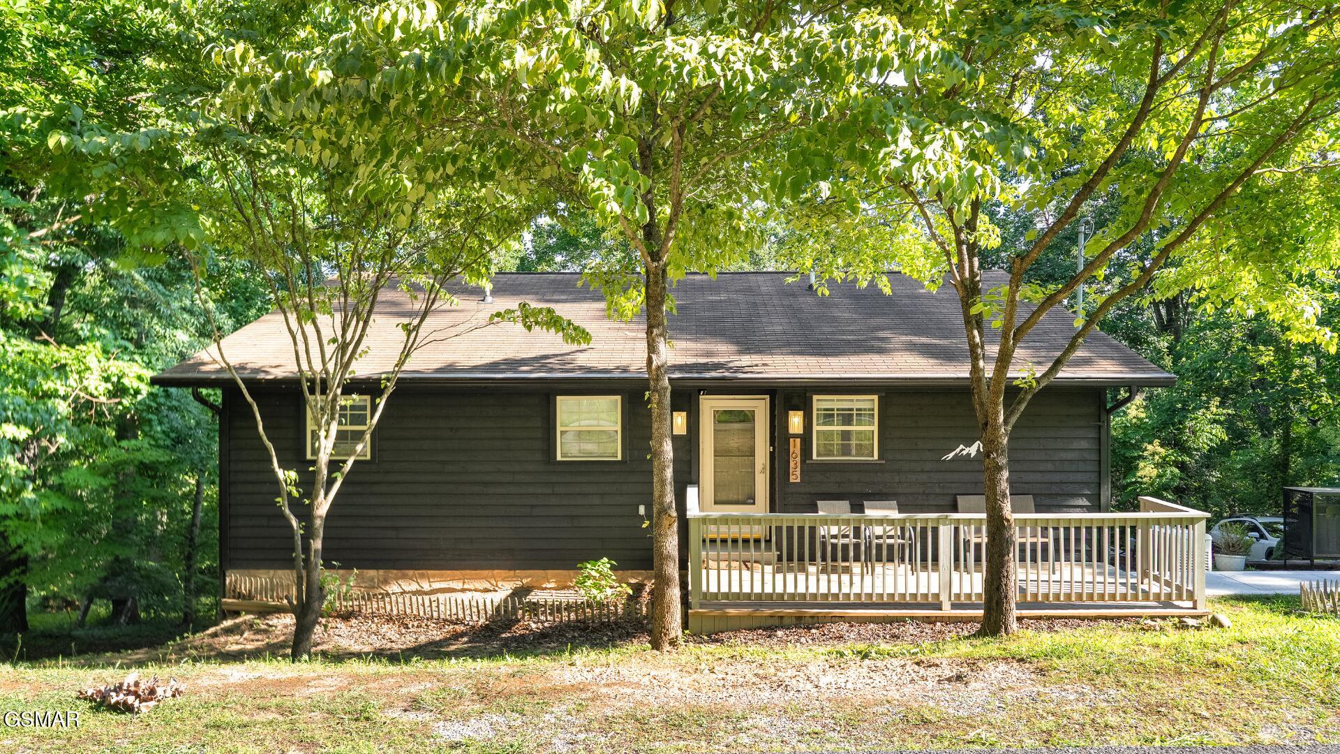 1635 S Mountain View Road Sevierville TN 37876