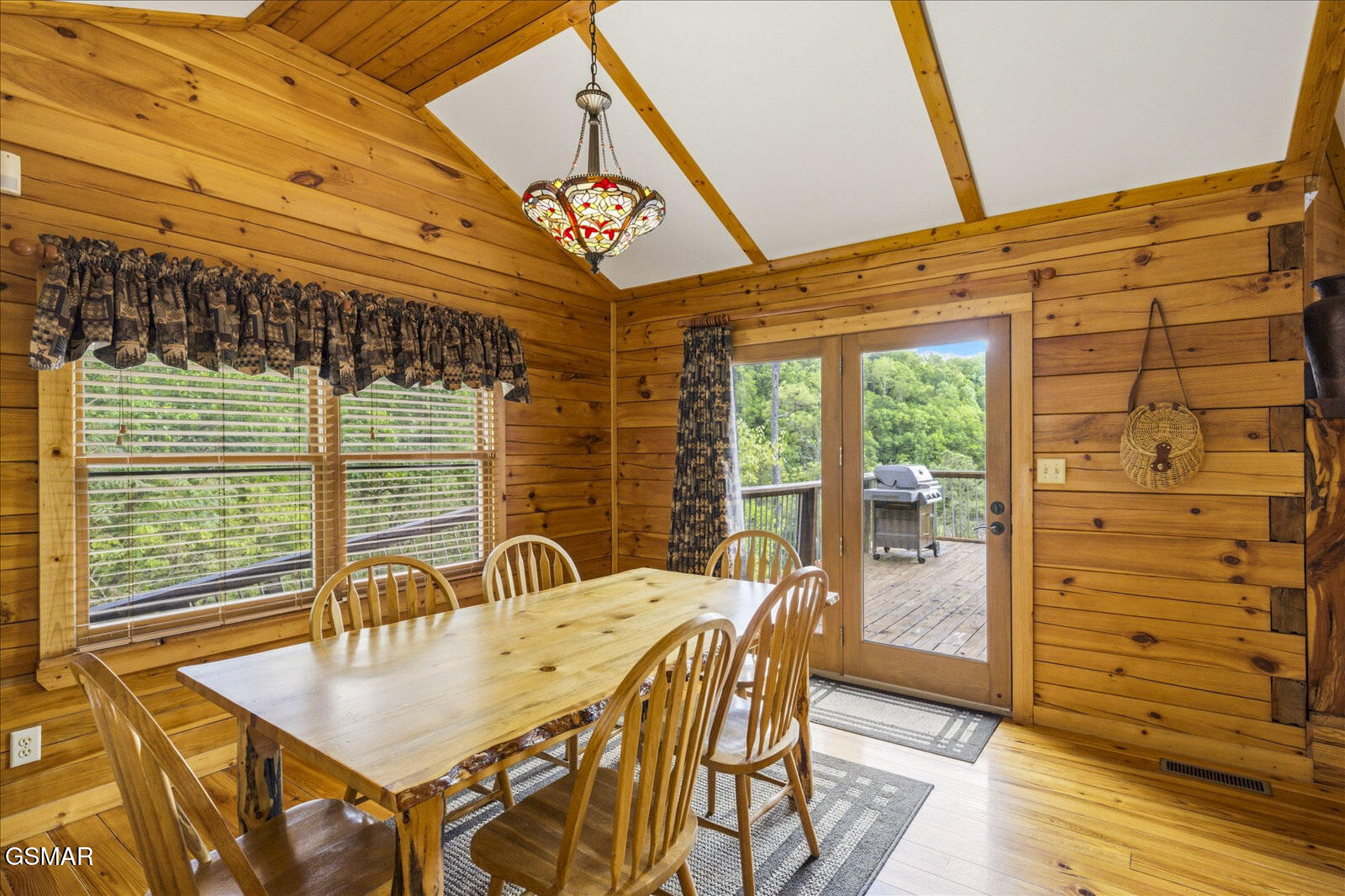 1590 Tranquility Trail Dandridge TN 37725