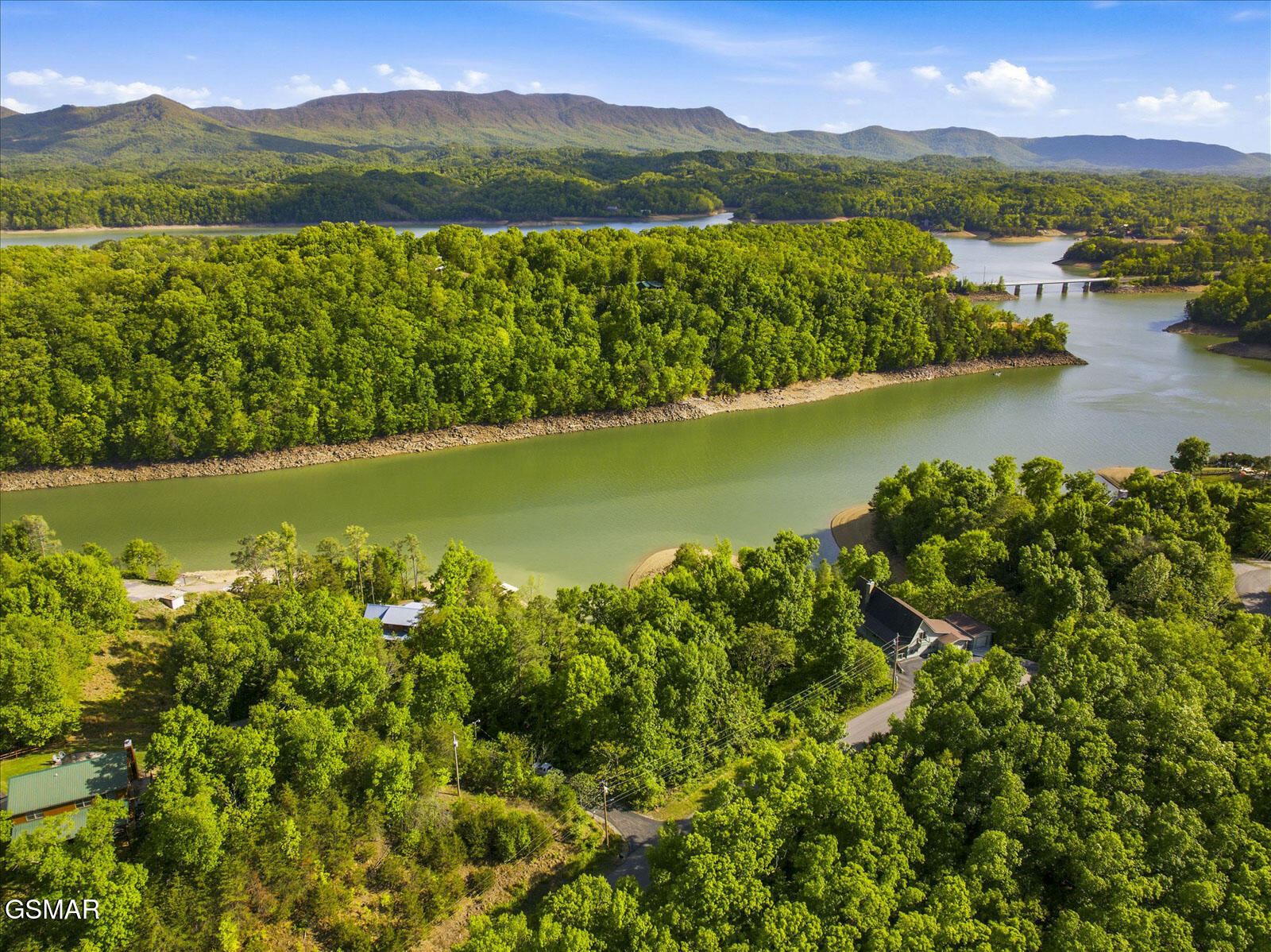1590 Tranquility Trail Dandridge TN 37725