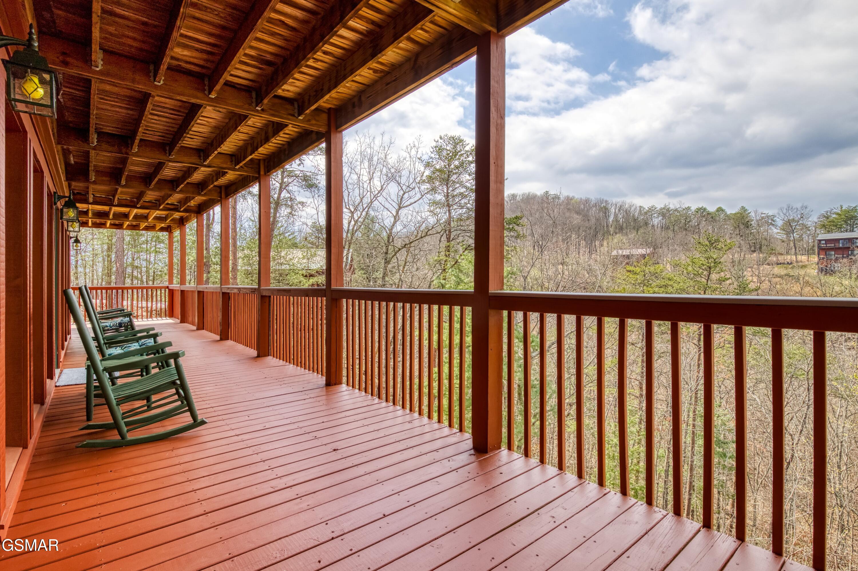 2716 Knights Lane Sevierville TN 37862