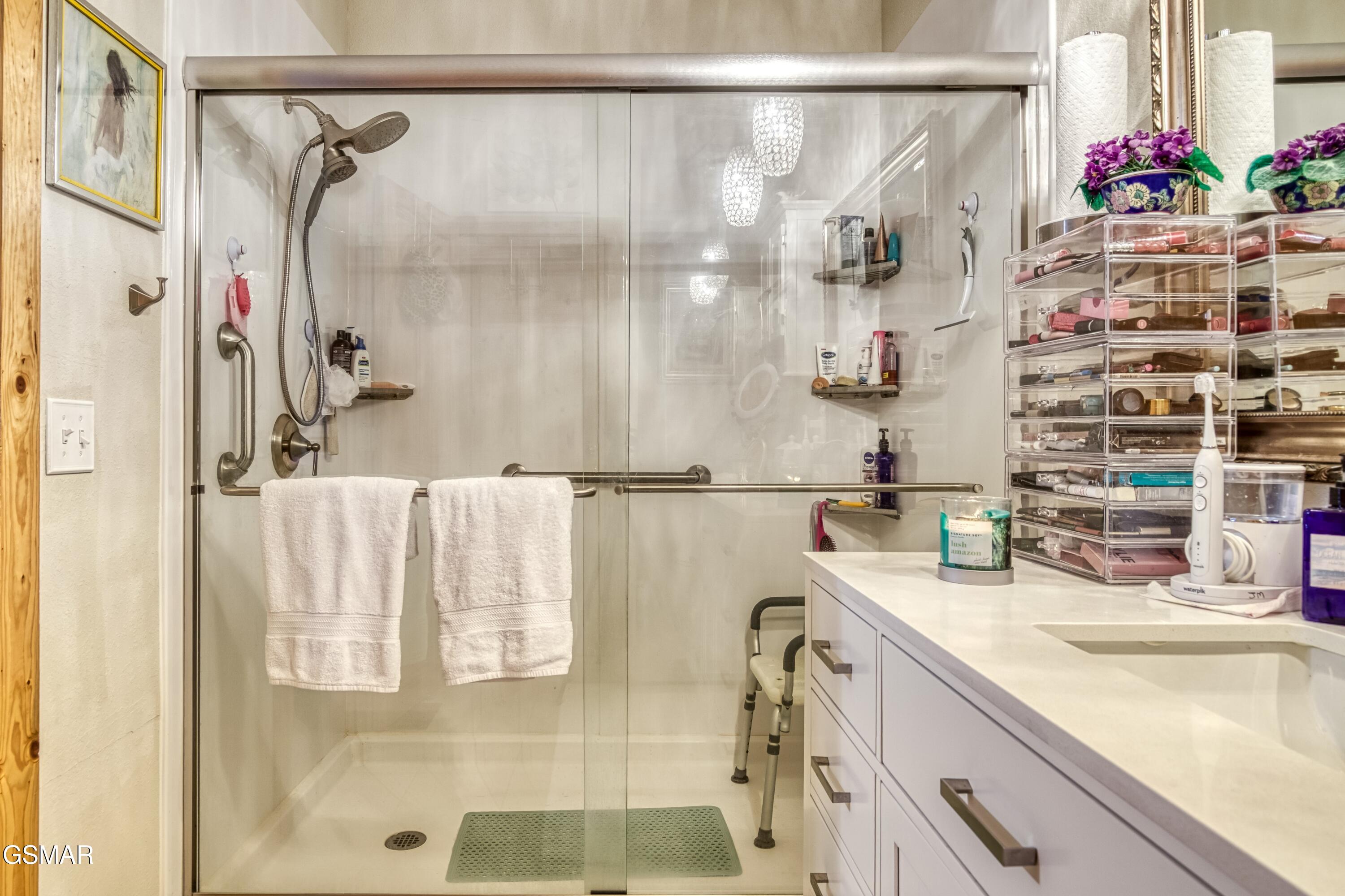 2716 Knights Lane Sevierville TN 37862