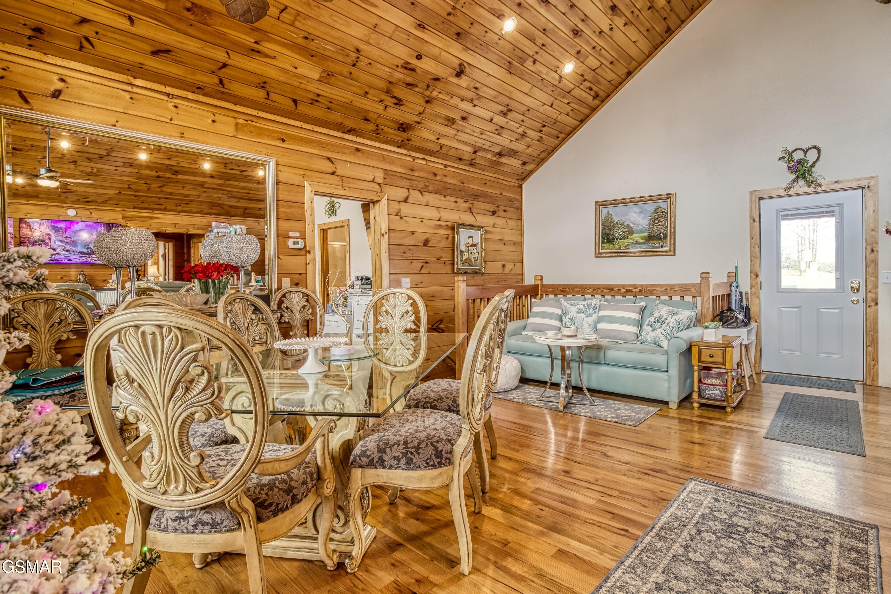 2716 Knights Lane Sevierville TN 37862