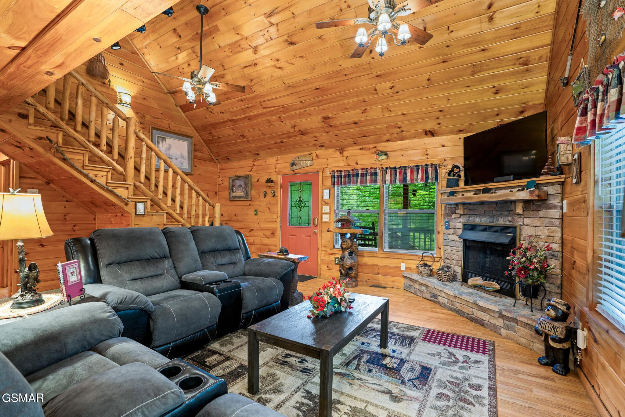 3905 Fern Brook Way Sevierville TN 37862