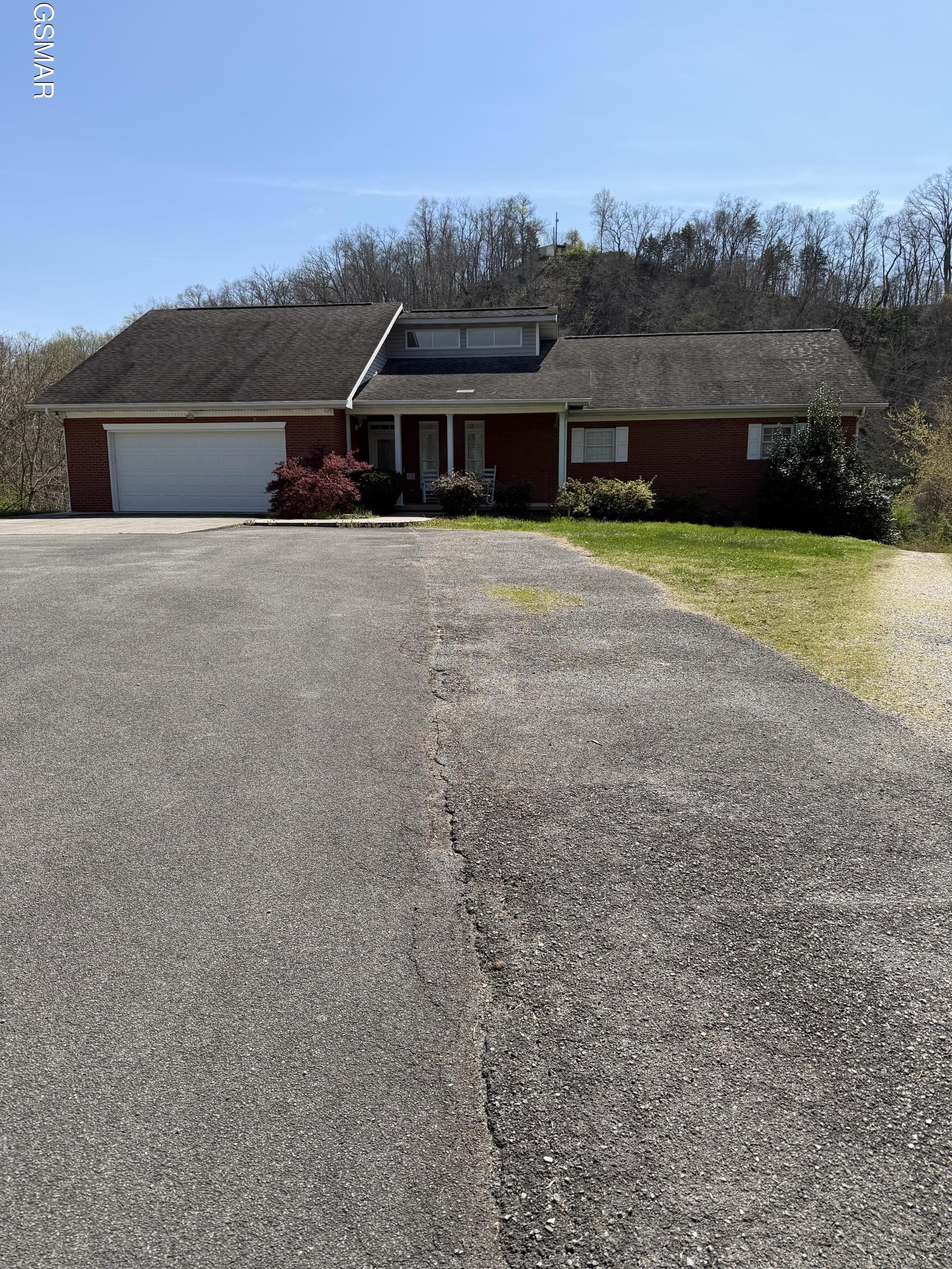 1455 Chapman Highway Sevierville TN 37876