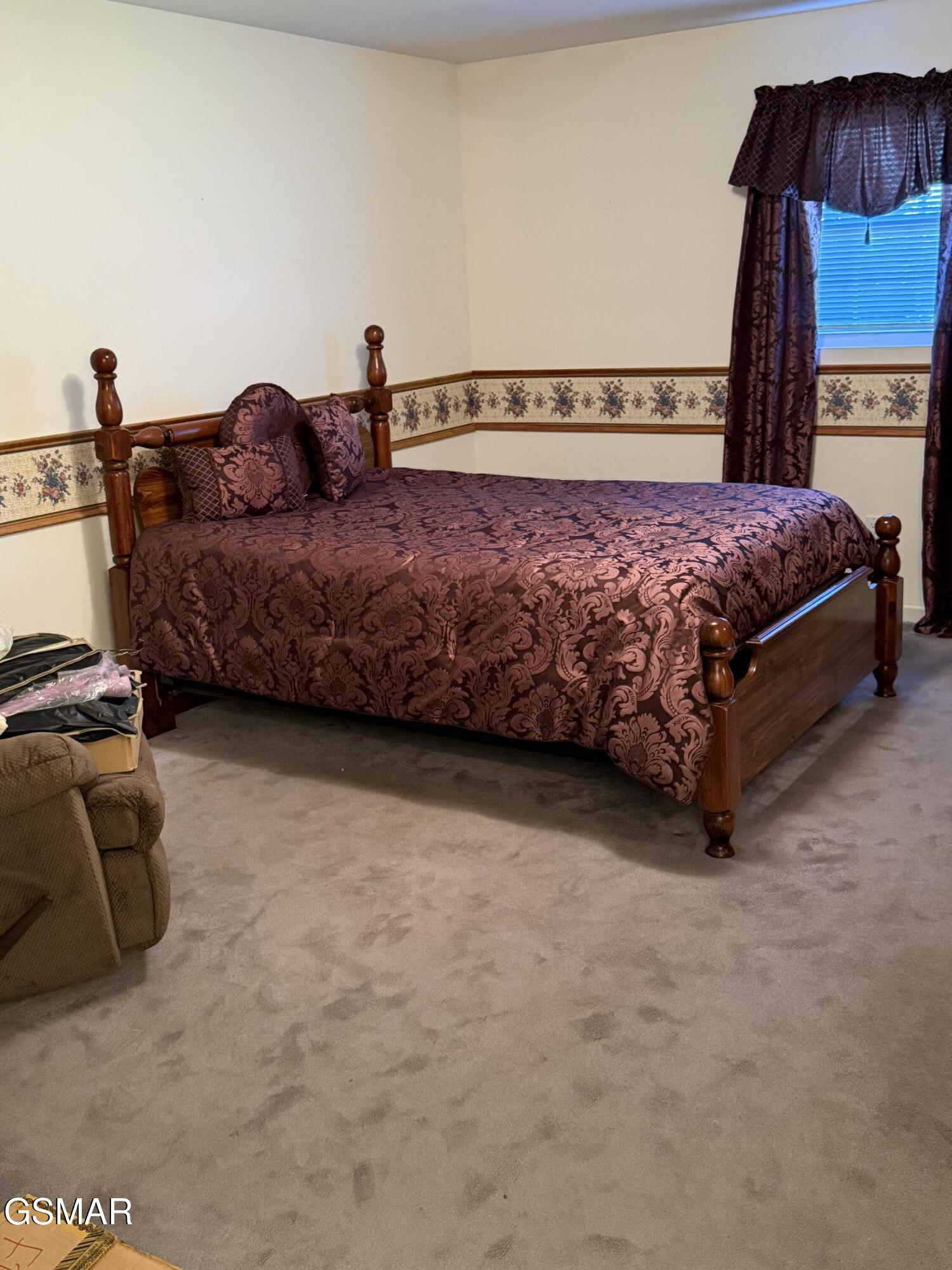 1455 Chapman Highway Sevierville TN 37876