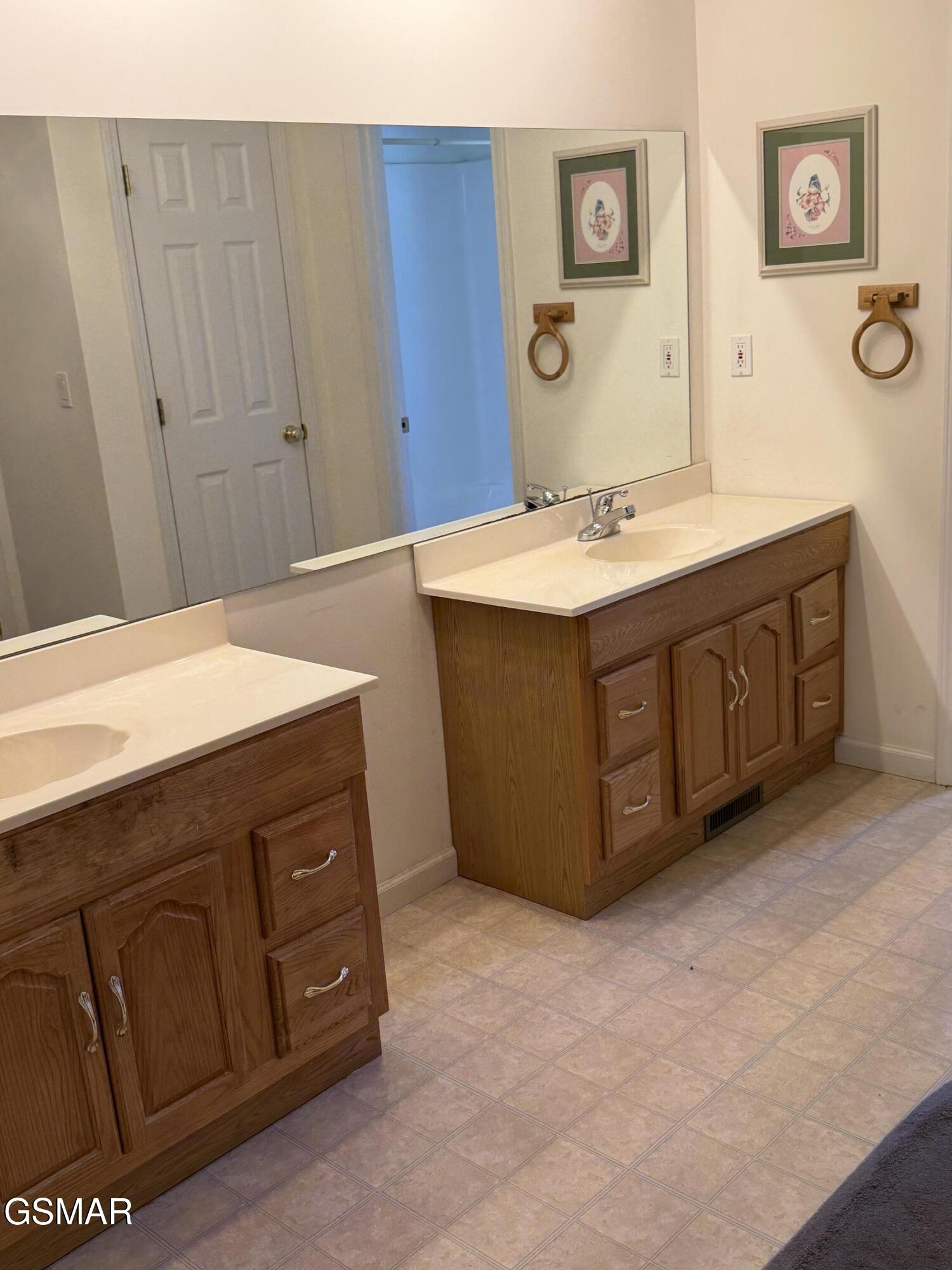 1455 Chapman Highway Sevierville TN 37876