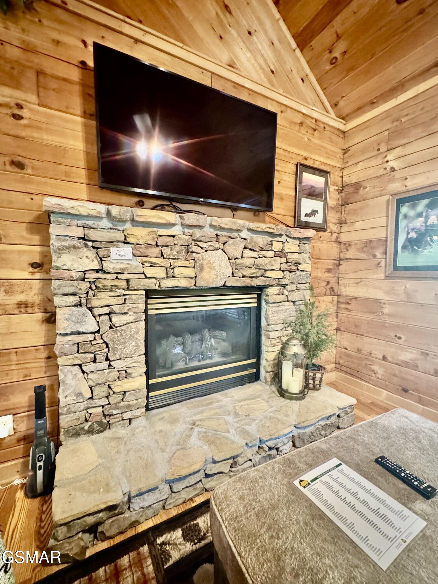 856 Bear Run Way Sevierville TN 37862