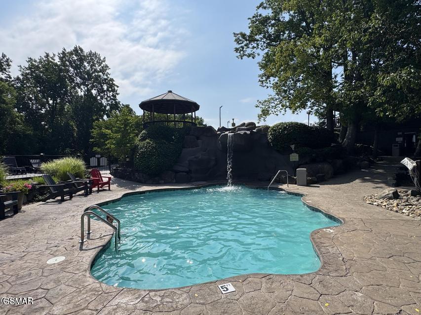 856 Bear Run Way Sevierville TN 37862