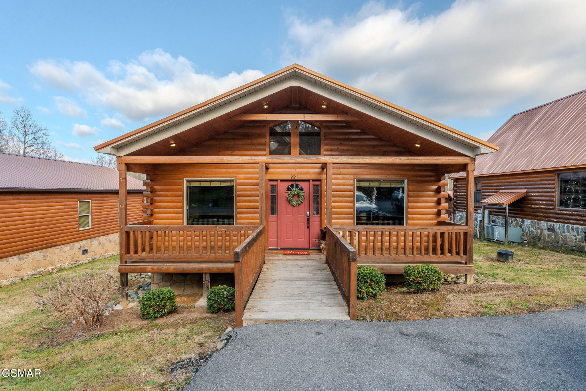 221 Forrest Loop Way Gatlinburg TN 37738