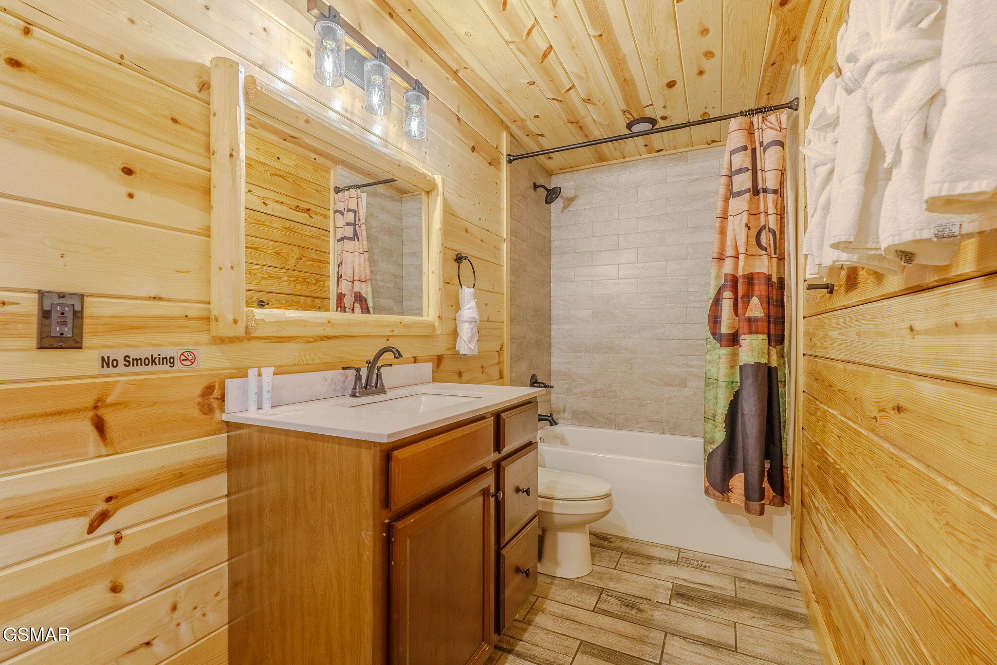 221 Forrest Loop Way Gatlinburg TN 37738