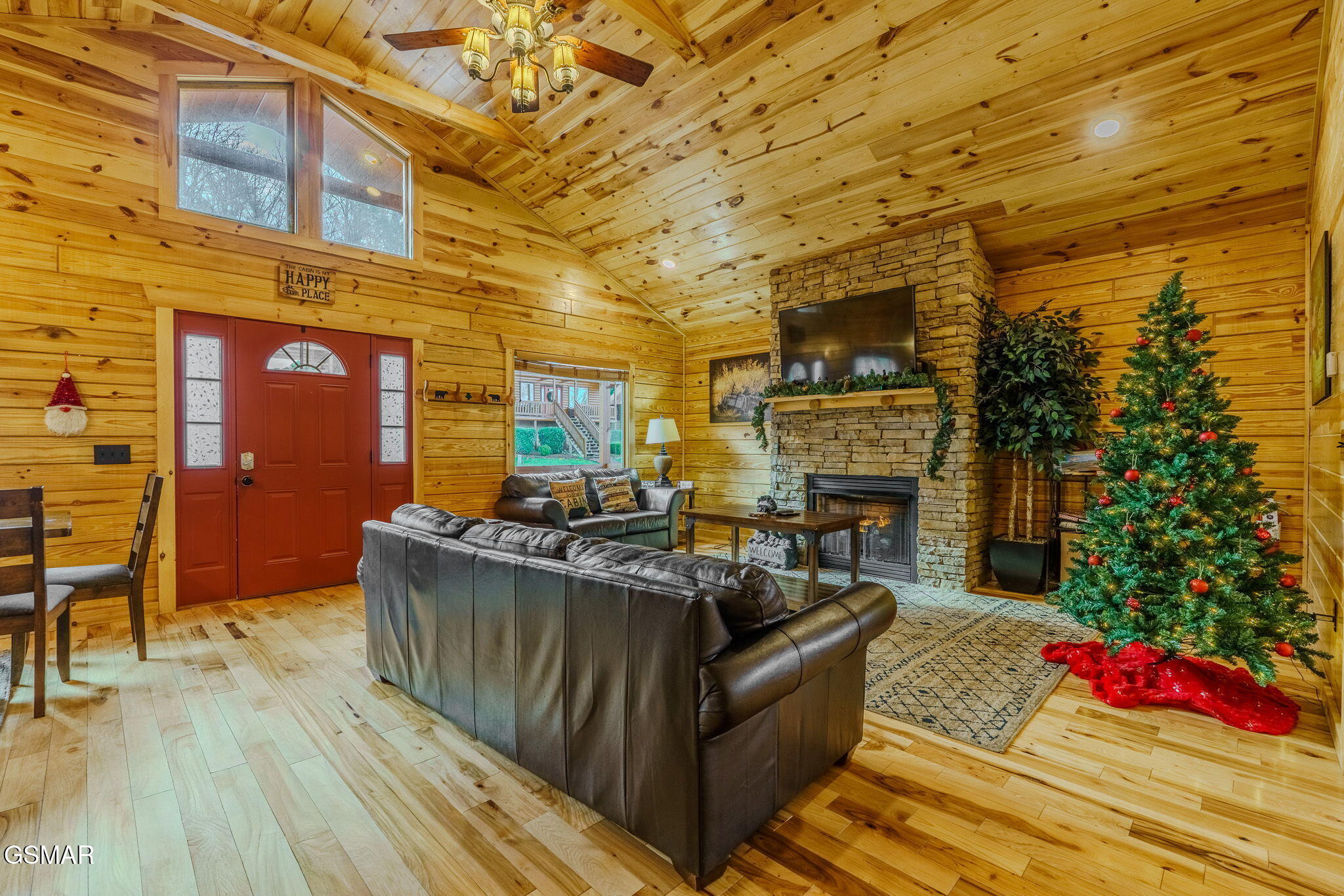 221 Forrest Loop Way Gatlinburg TN 37738