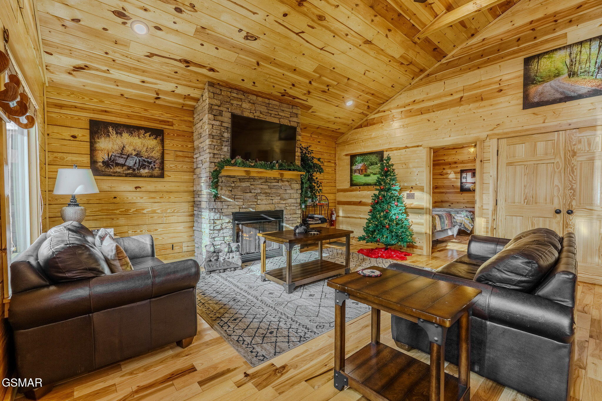 221 Forrest Loop Way Gatlinburg TN 37738