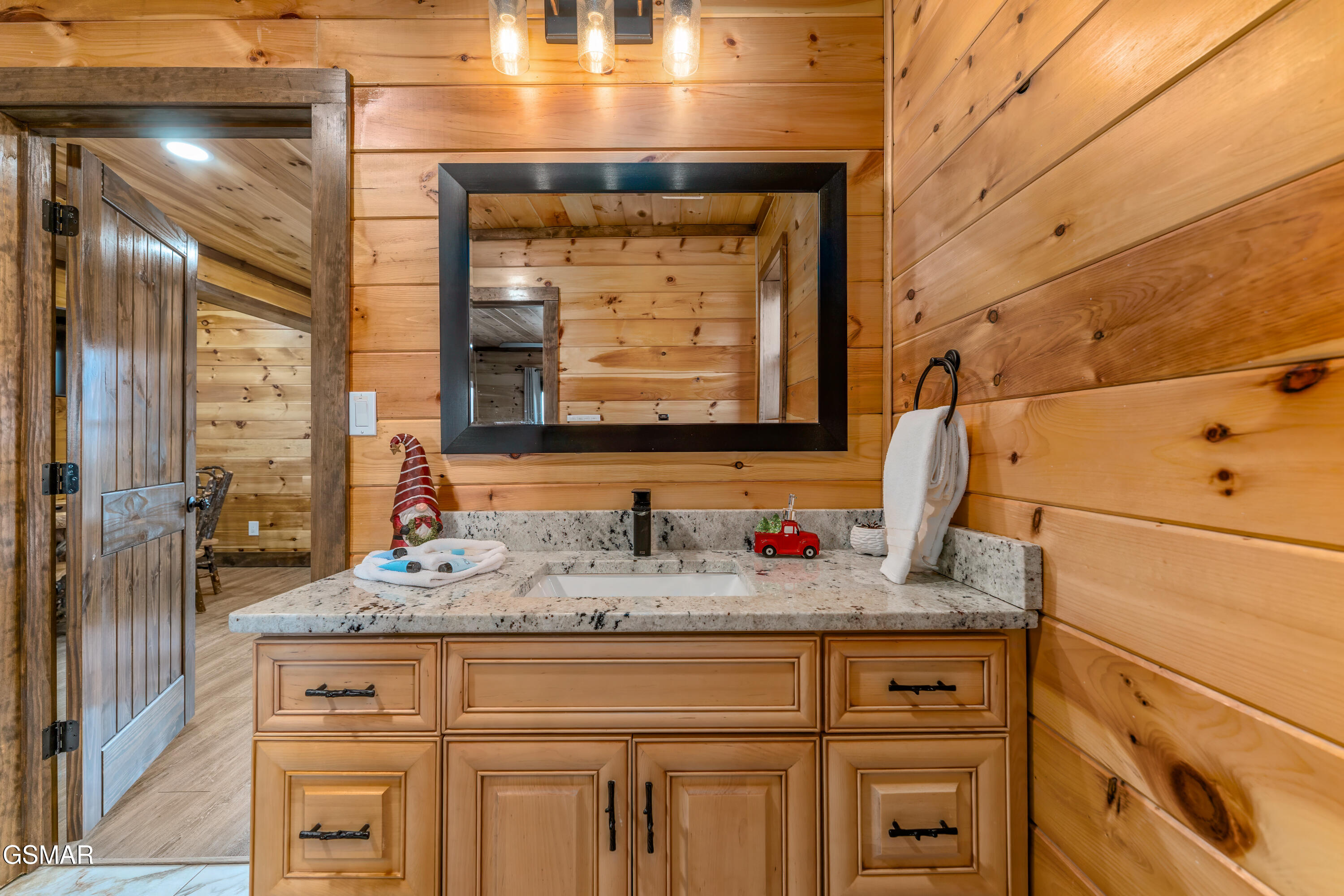 2028 Smoky Cove Road Sevierville TN 37876