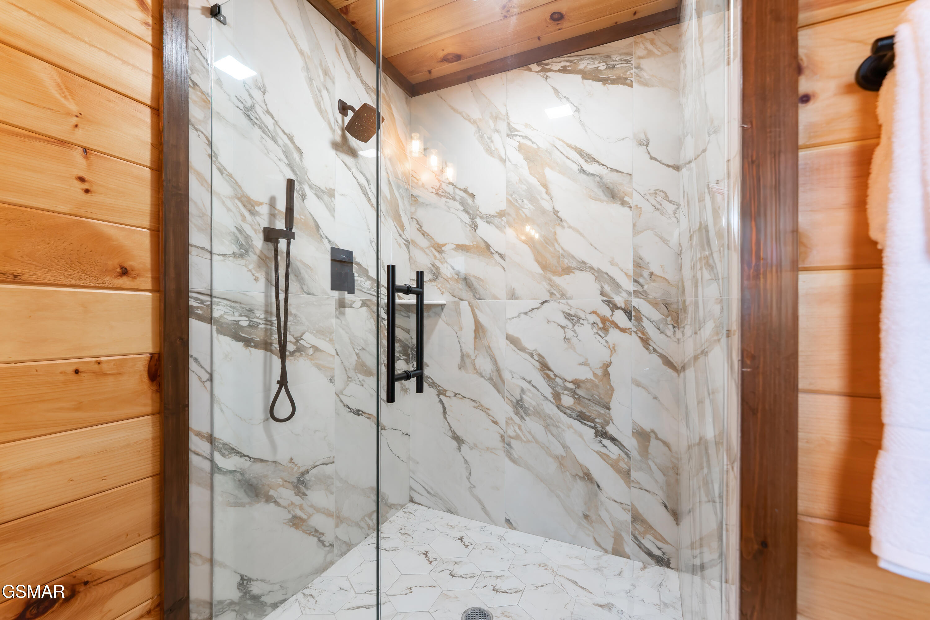 2028 Smoky Cove Road Sevierville TN 37876