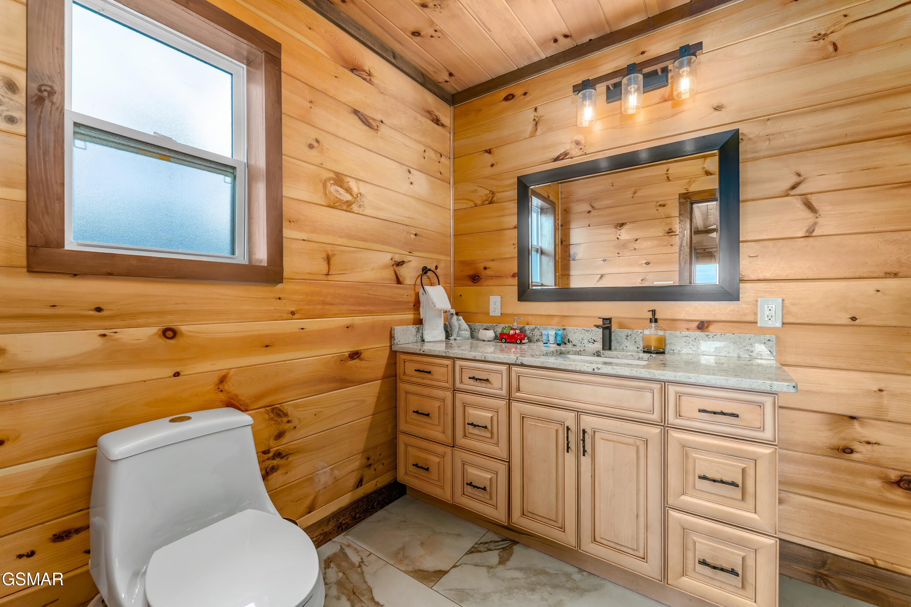 2028 Smoky Cove Road Sevierville TN 37876