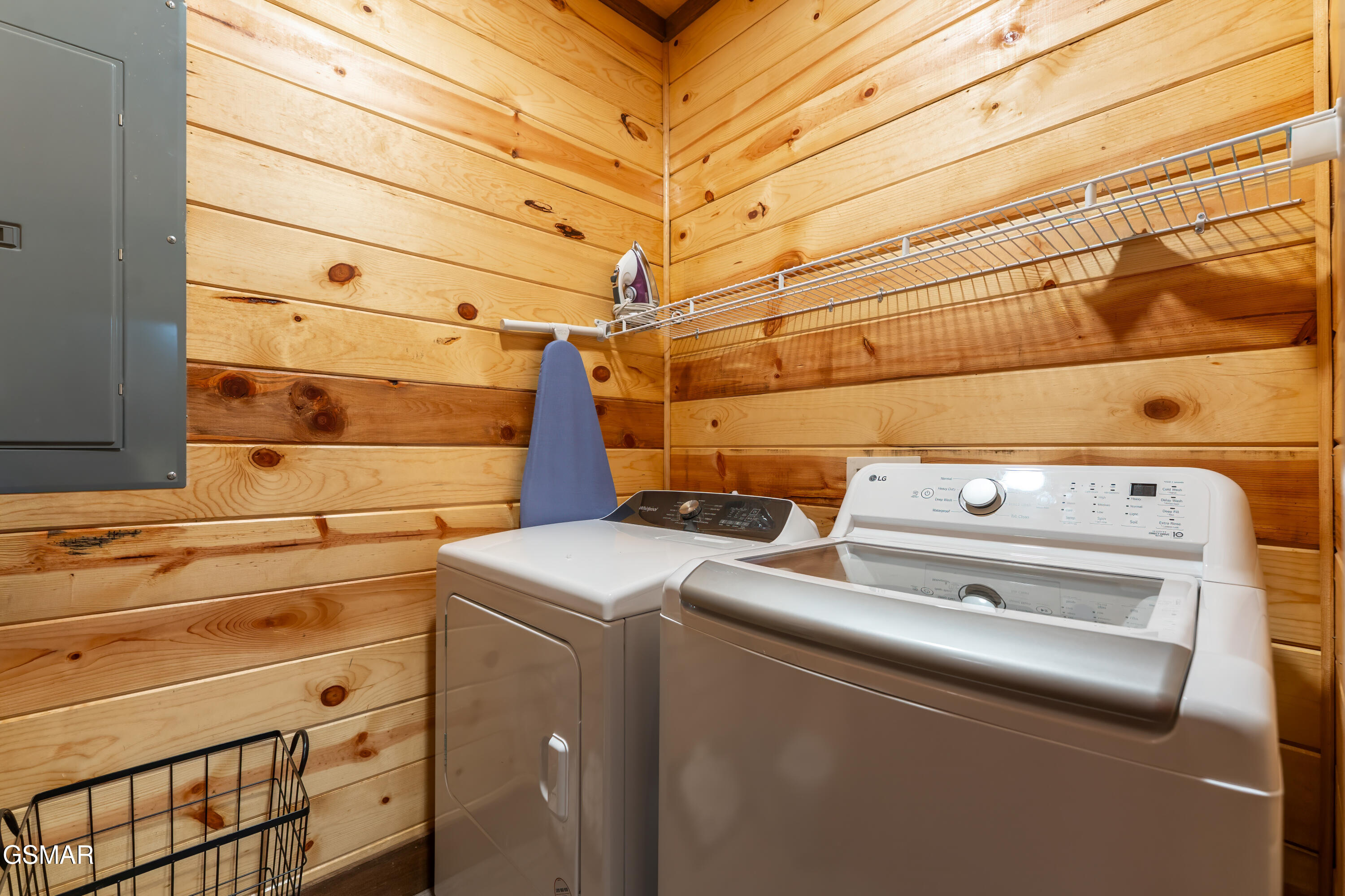 2028 Smoky Cove Road Sevierville TN 37876