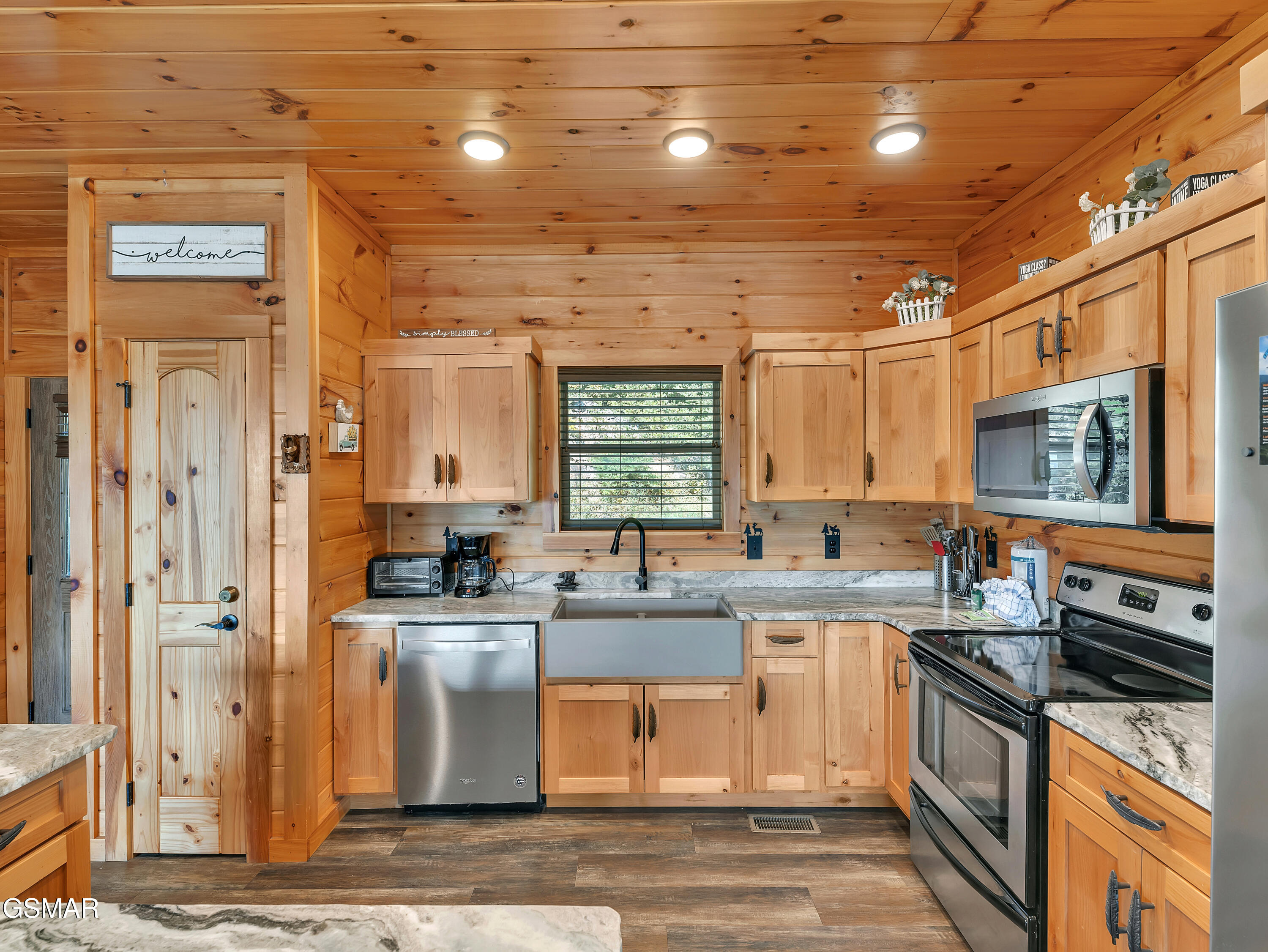 1876 Billard Way Sevierville TN 37876