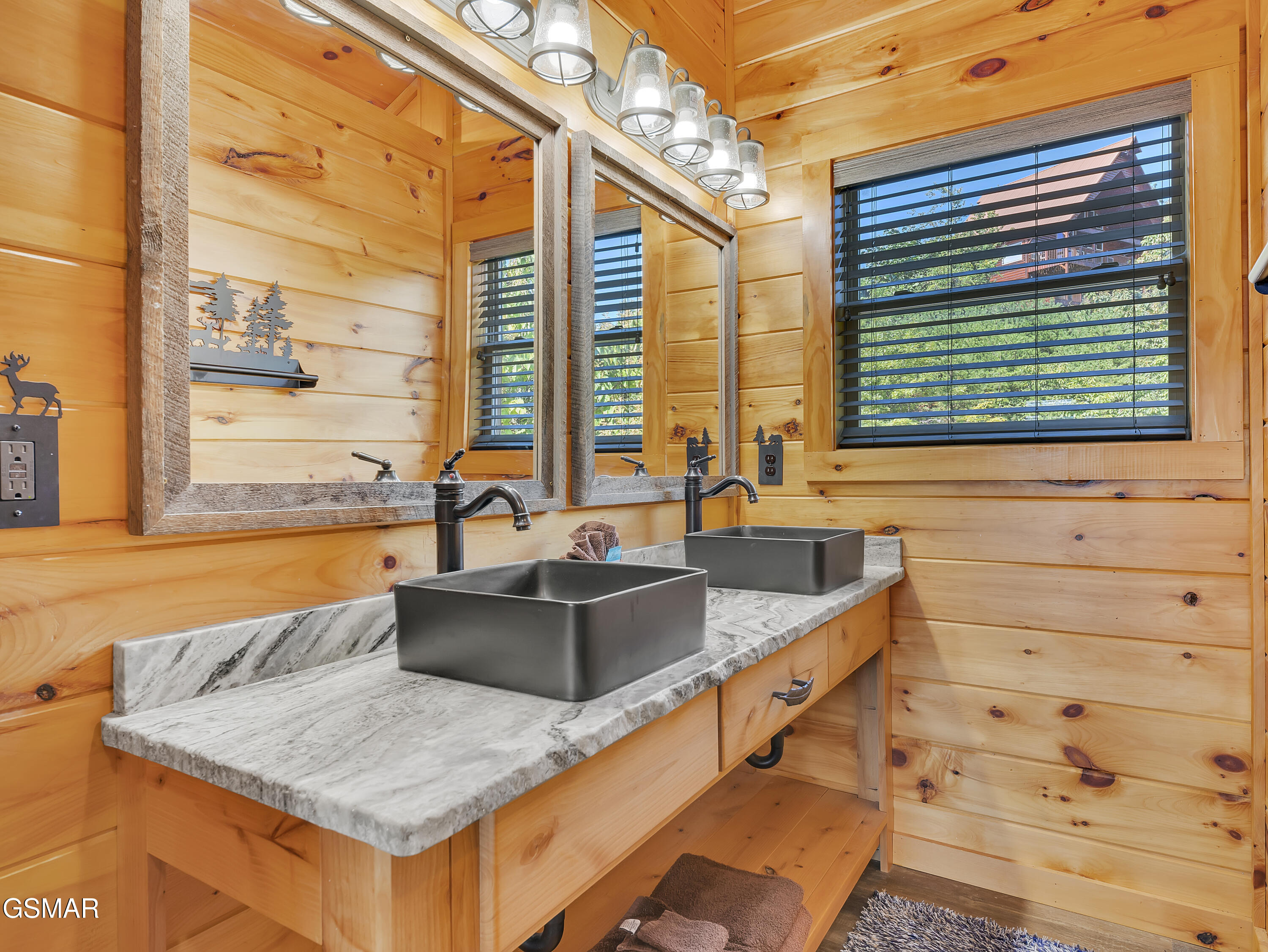 1876 Billard Way Sevierville TN 37876