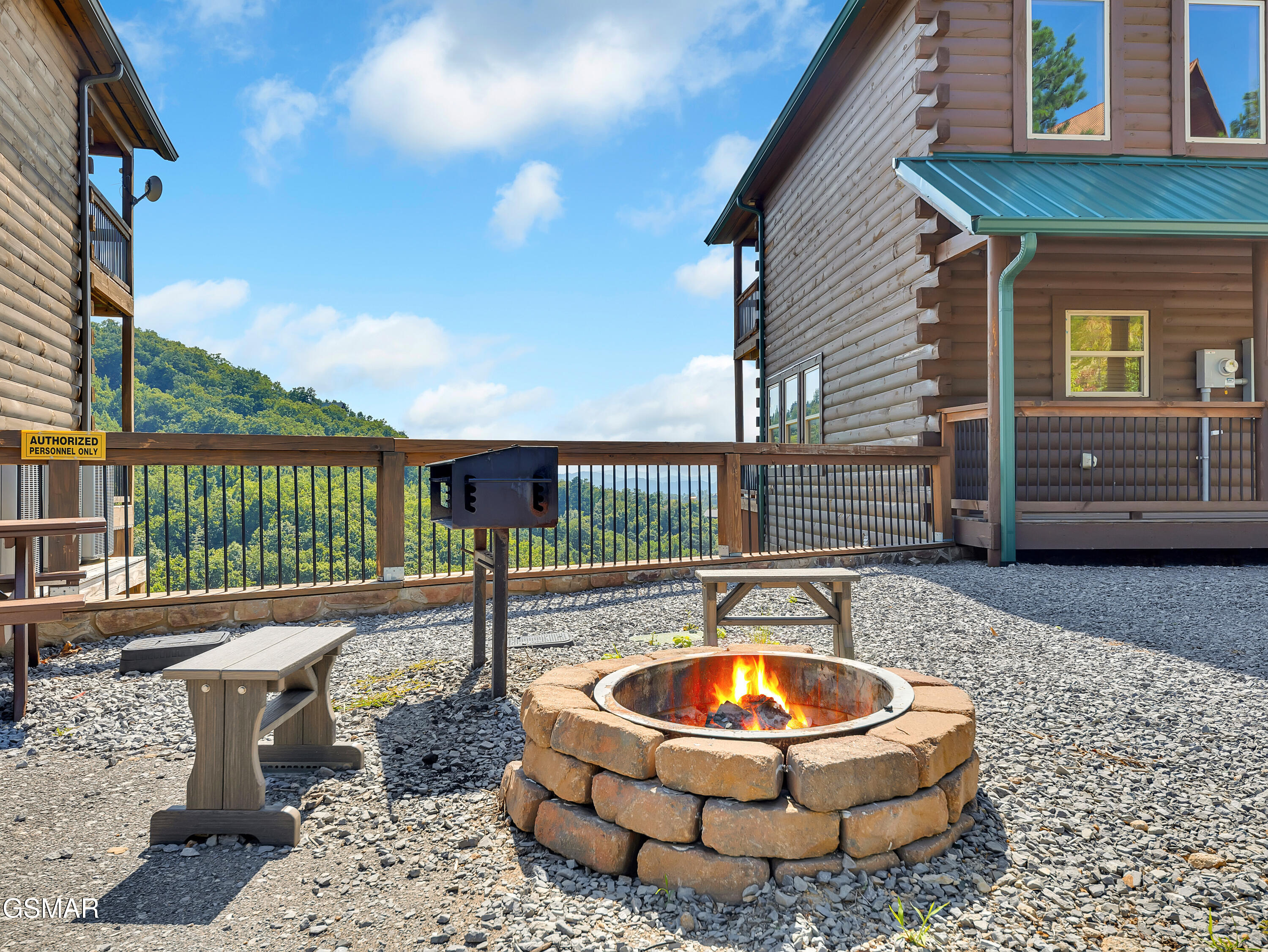 1876 Billard Way Sevierville TN 37876