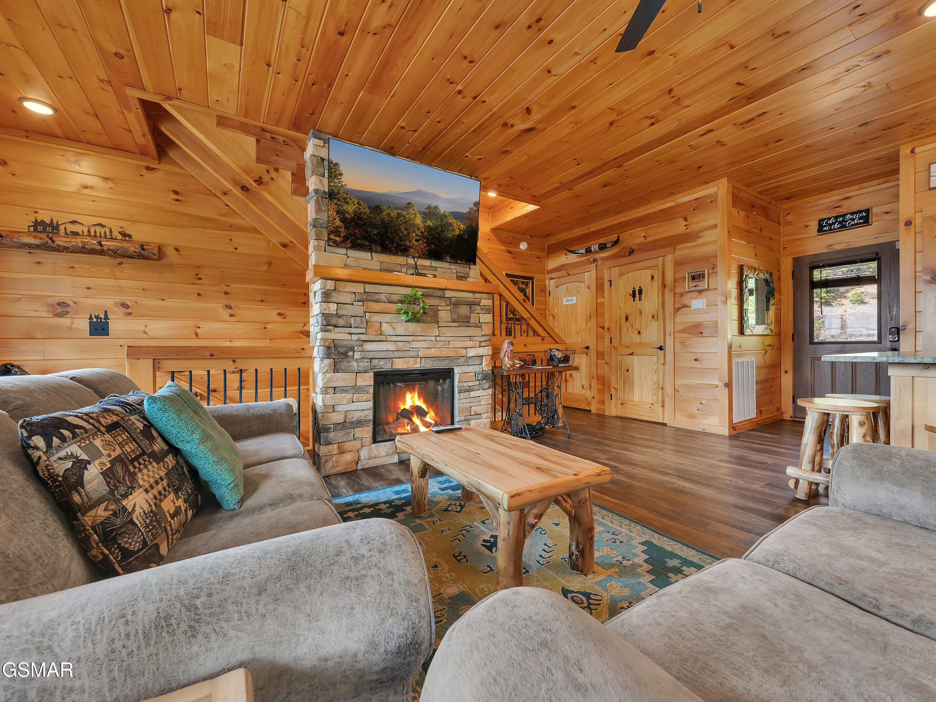 1876 Billard Way Sevierville TN 37876