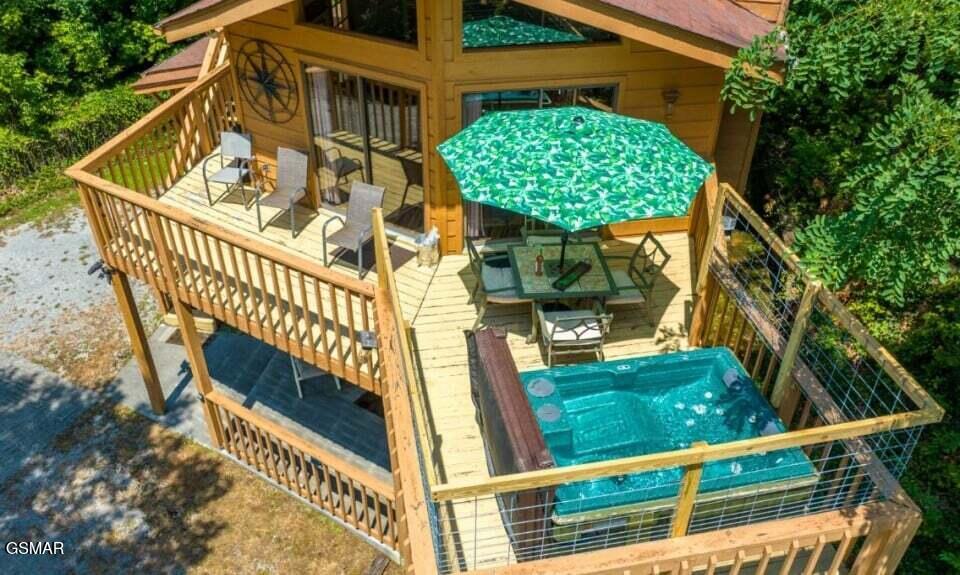 2033 Luzerne Drive Gatlinburg TN 37738