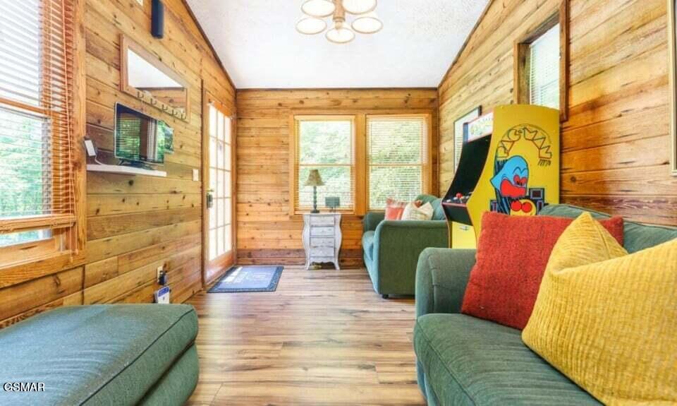 2033 Luzerne Drive Gatlinburg TN 37738