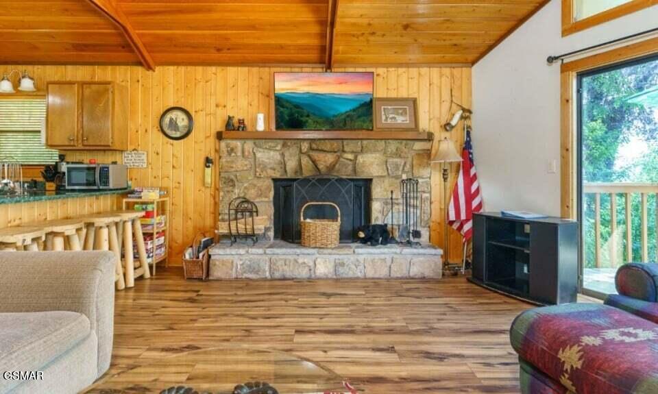 2033 Luzerne Drive Gatlinburg TN 37738