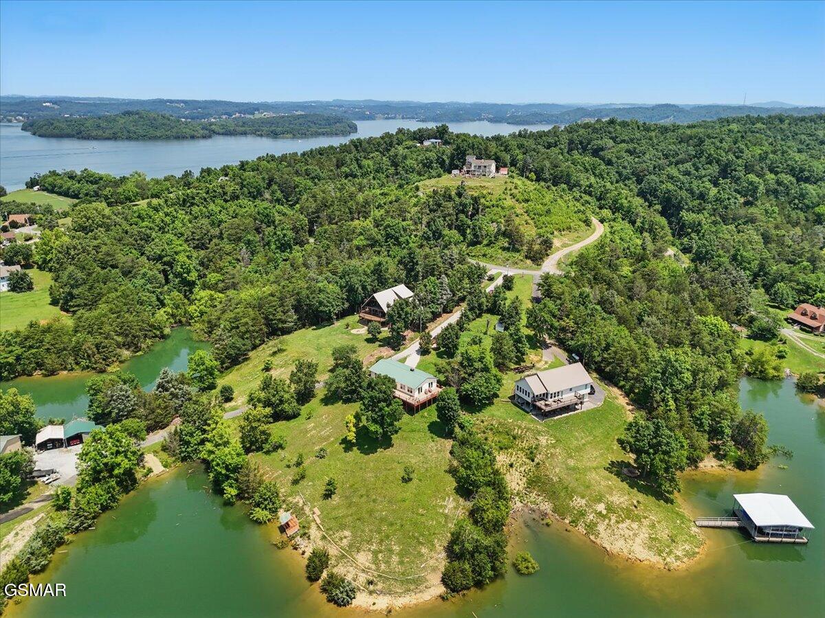 1381 Lake Front Drive Dandridge TN 37725