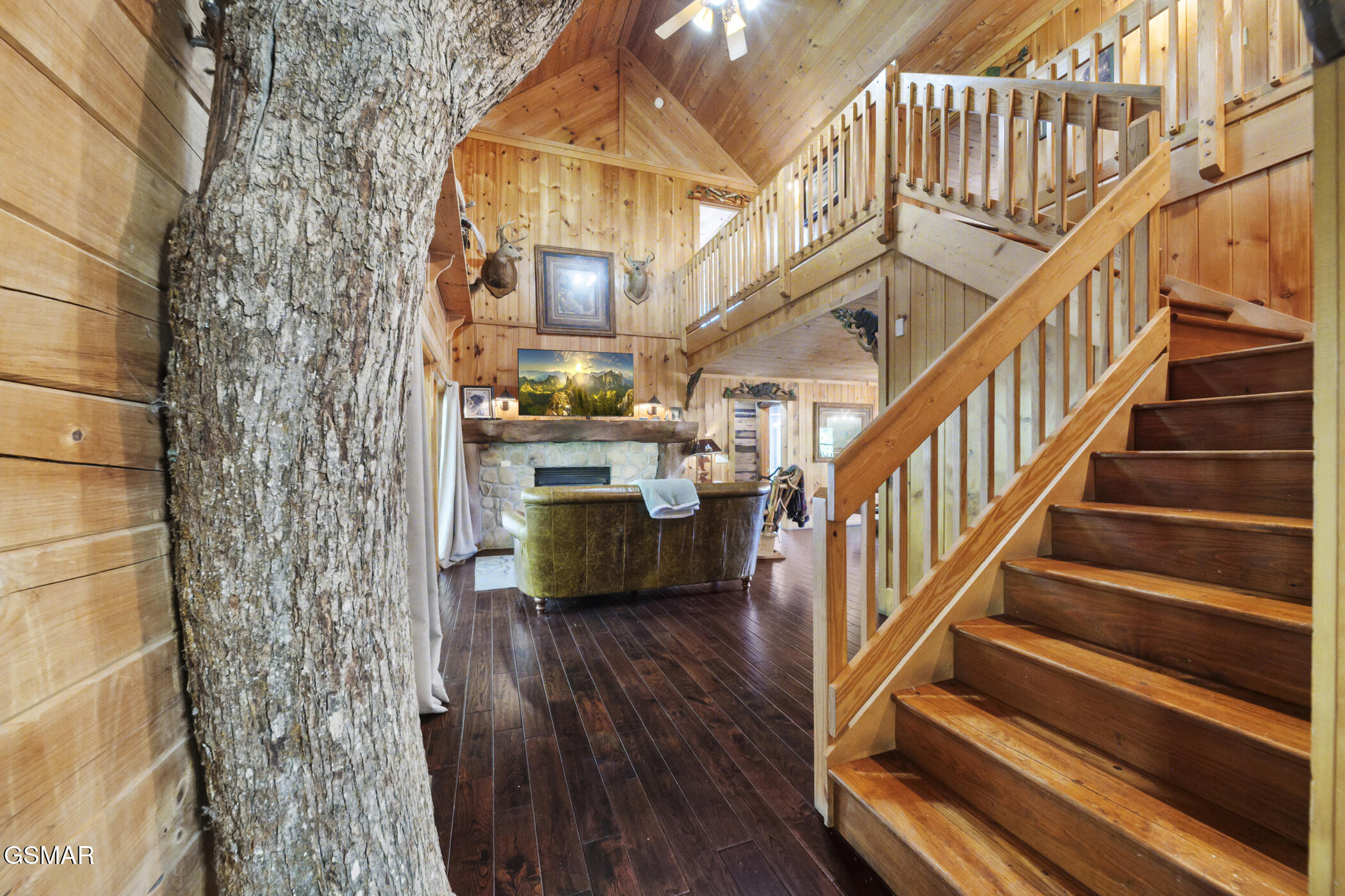 836 Bear Run Way Sevierville TN 37862