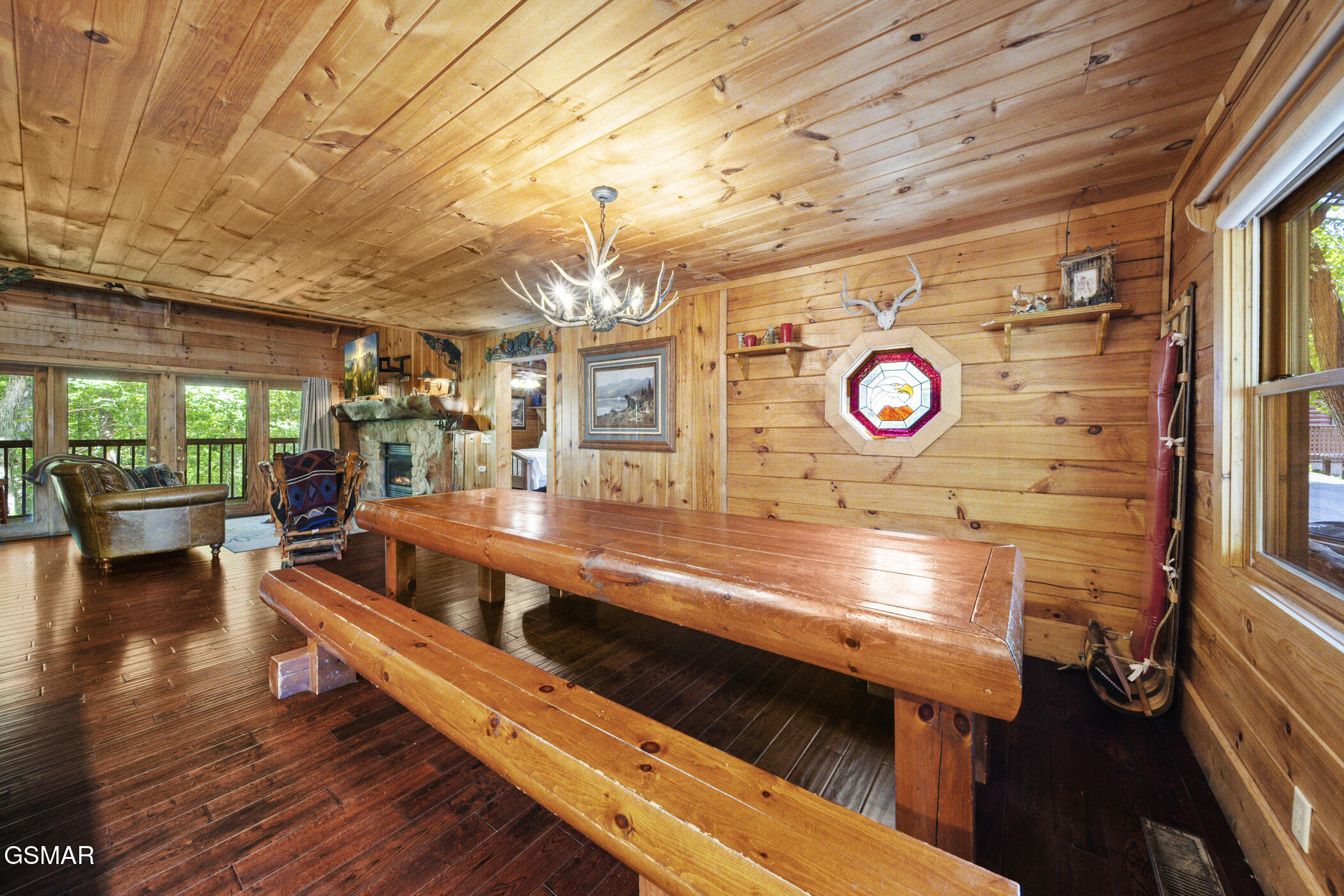 836 Bear Run Way Sevierville TN 37862